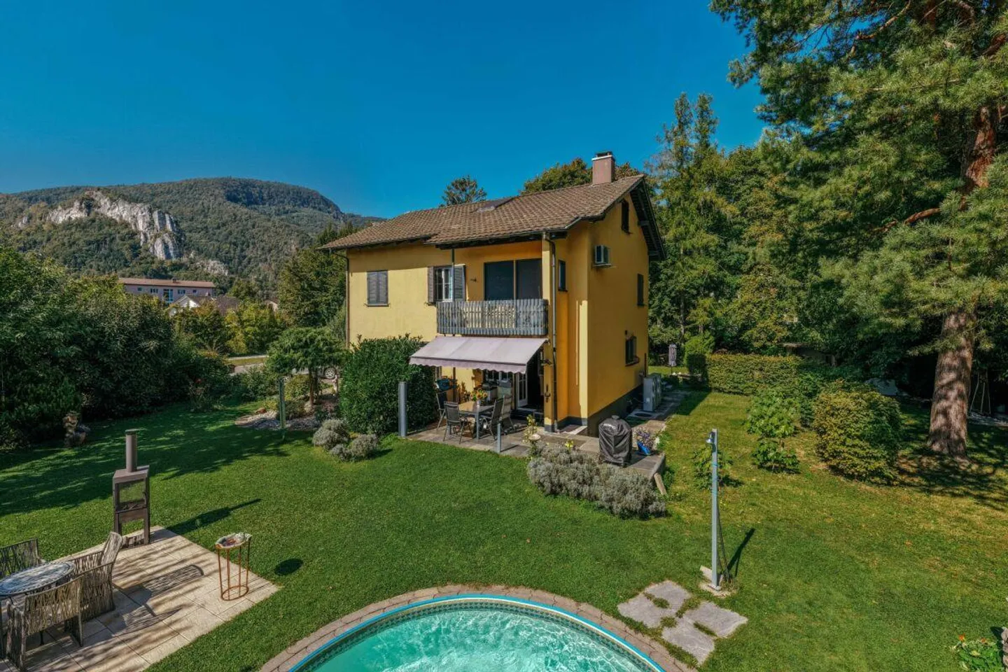 6½-Zimmer Einfamilienhaus - Foto 1 von 20