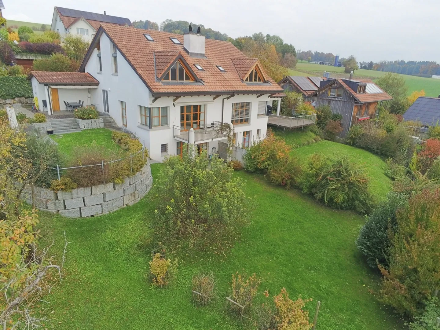 Casa unifamiliare di 6,5 stanze in una posizione da sogno - Mettmenstetten - Foto 10 di 18