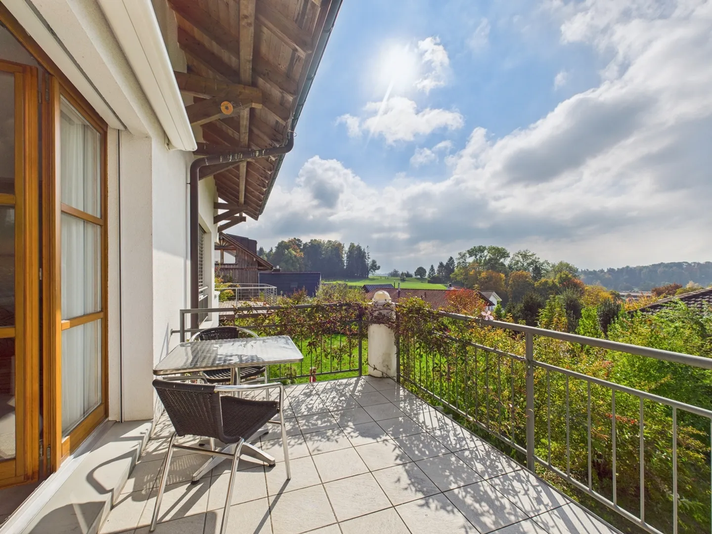 Casa unifamiliare di 6,5 stanze in una posizione da sogno - Mettmenstetten - Foto 11 di 18