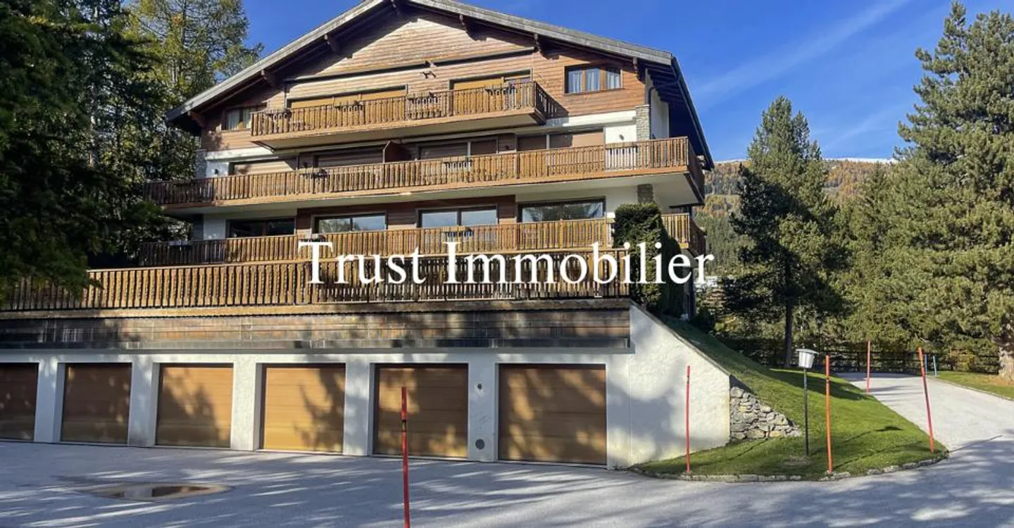 4017. Appartamento di pregio, vicino al centro di Crans - Foto 4 di 8