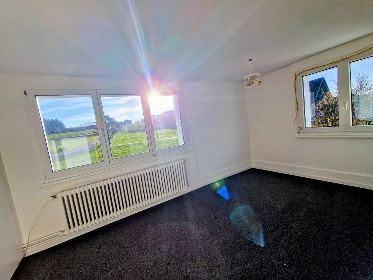 Casa unifamiliare indipendente di 7½ locali al margine del villaggio di Lömmenschwil - Foto 6 di 13