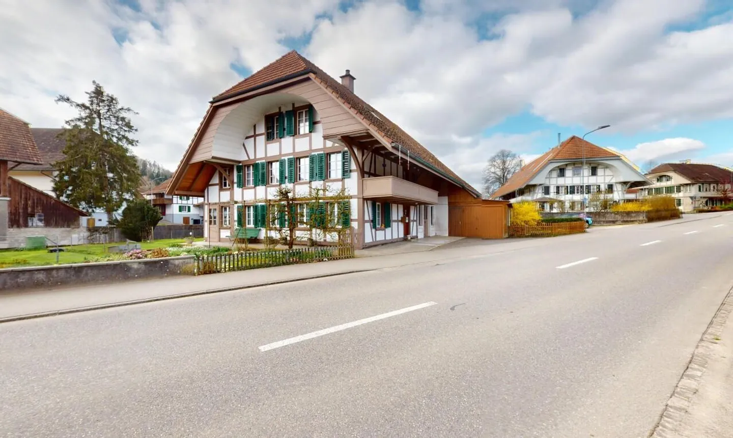 Farm Lüterkofen - Photo 1 of 13