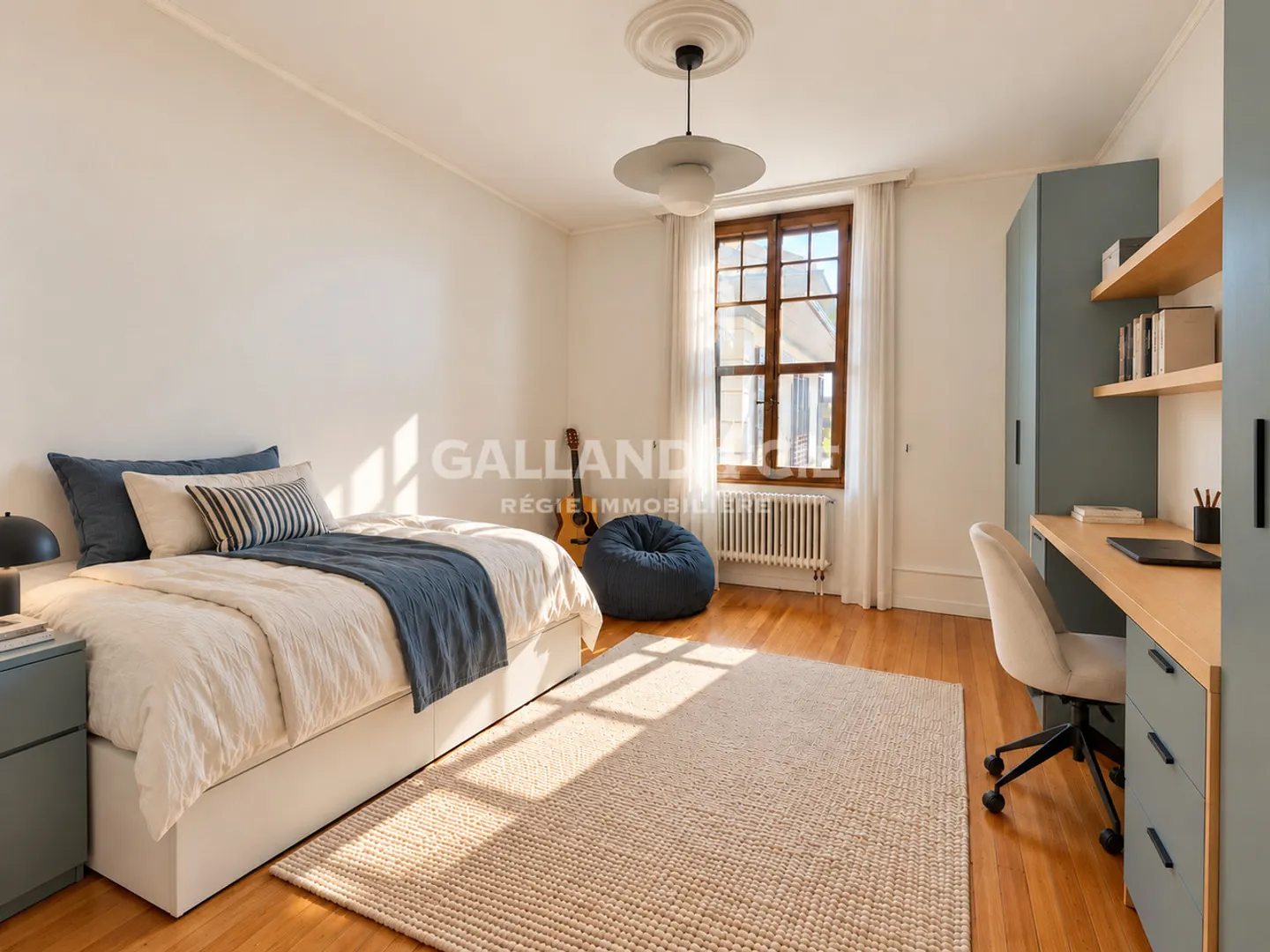 Charming Apartment with Garden - Photo 7 of 13