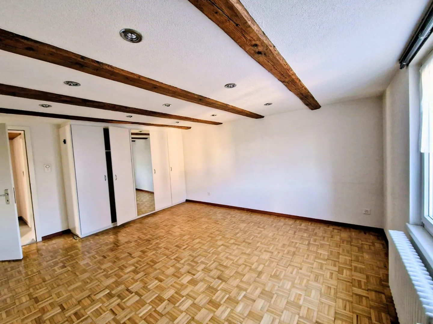 Casa unifamiliare indipendente di 7½ locali al margine del villaggio di Lömmenschwil - Foto 11 di 13