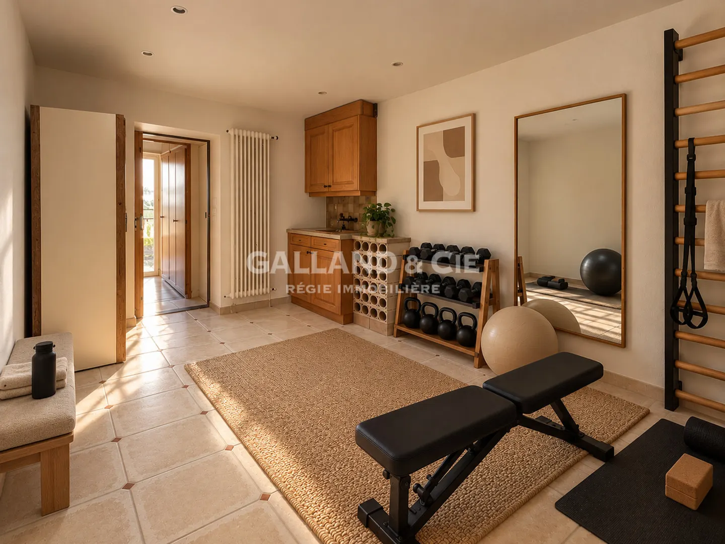 Charming Apartment with Garden - Photo 11 of 13