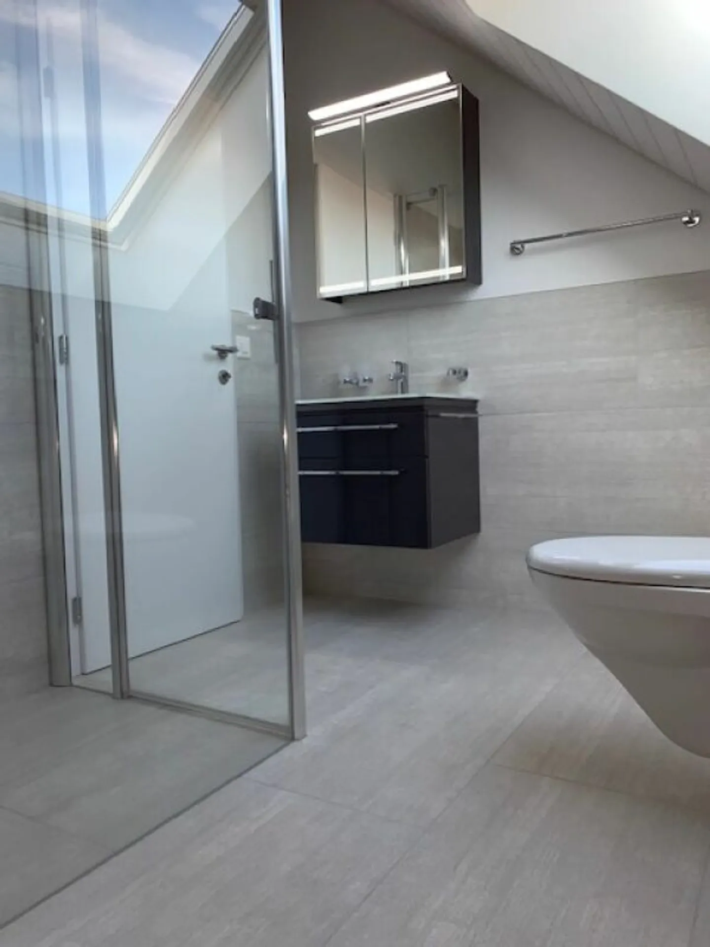 Maison double familiale avec jardin ! - Photo 4 sur 10