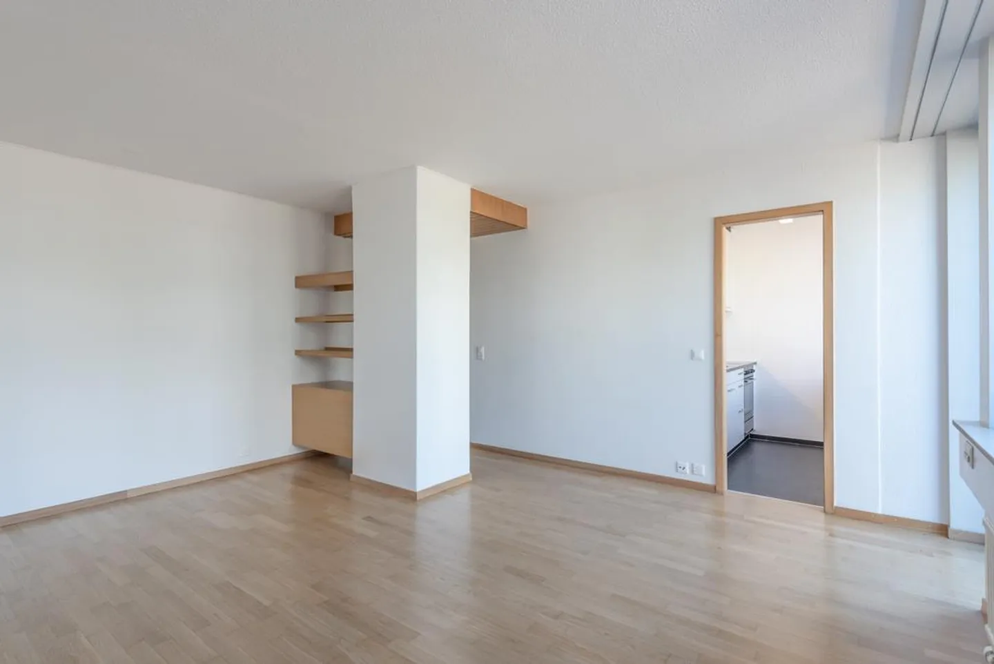 RENT WITHOUT DEPOSIT - Looking for a central home? - Photo 4 of 7