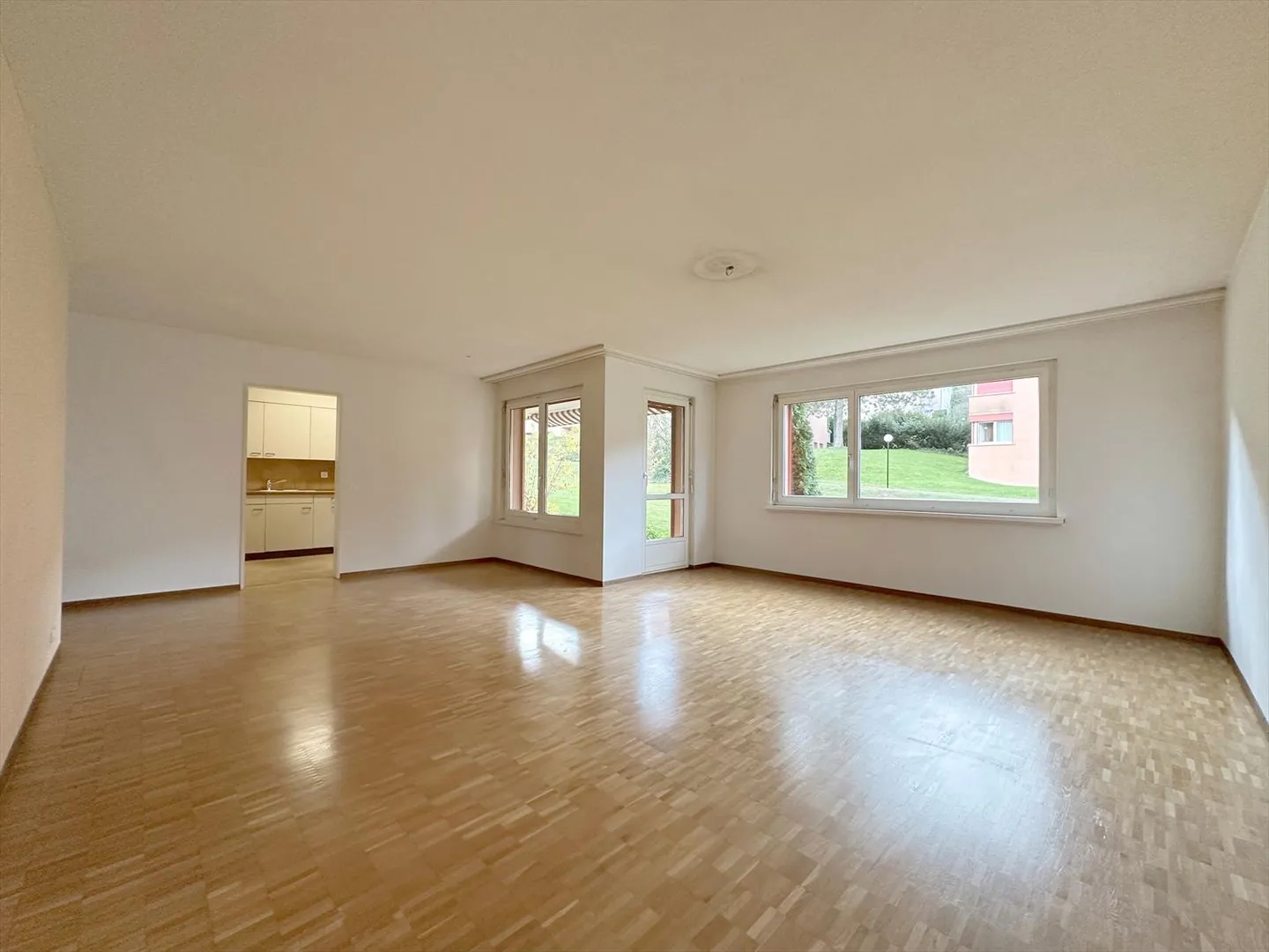 Limité jusqu'à la fin mai 2027 ! - Photo 3 sur 9