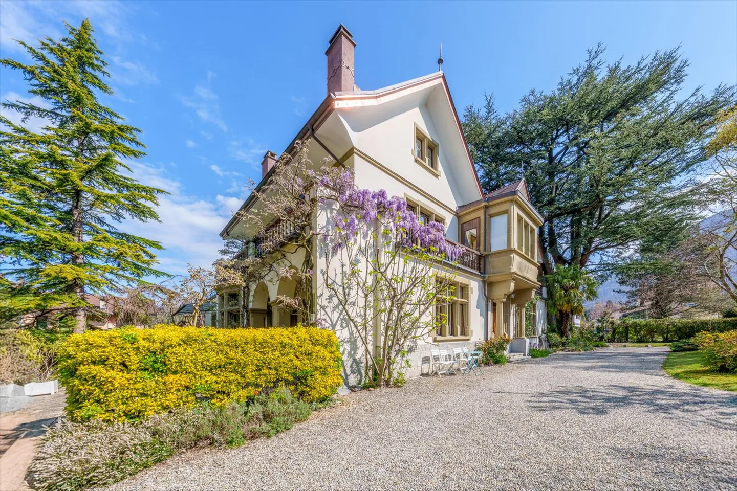BEX - SOMPTUEUSE MAISON DE MAITRE AVEC JARDIN D'EXCEPTION - Photo 2 sur 13