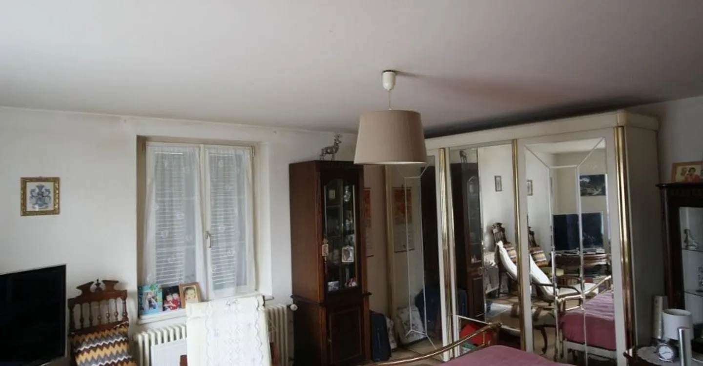 NICE 3.5 ROOM APARTMENT - Photo 1 of 10