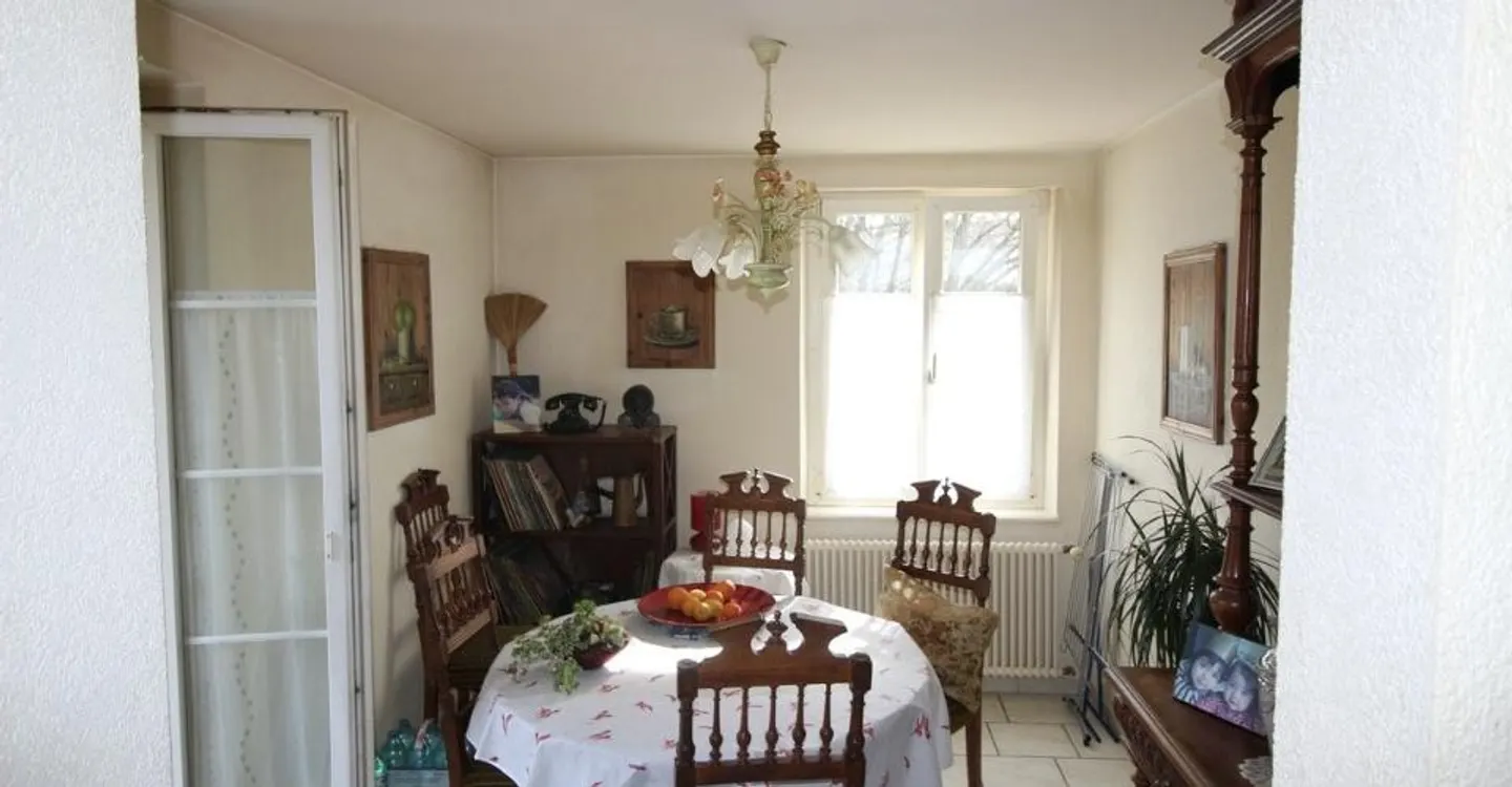 NICE 3.5 ROOM APARTMENT - Photo 4 of 10