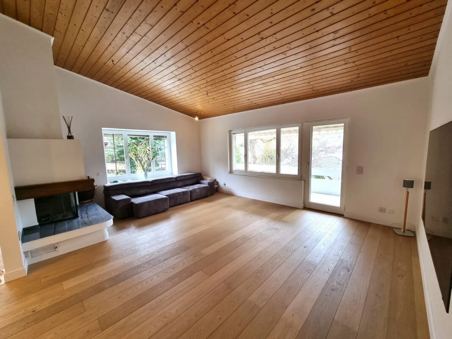 Bungalow rénové à Niederdorf - Photo 2 sur 18