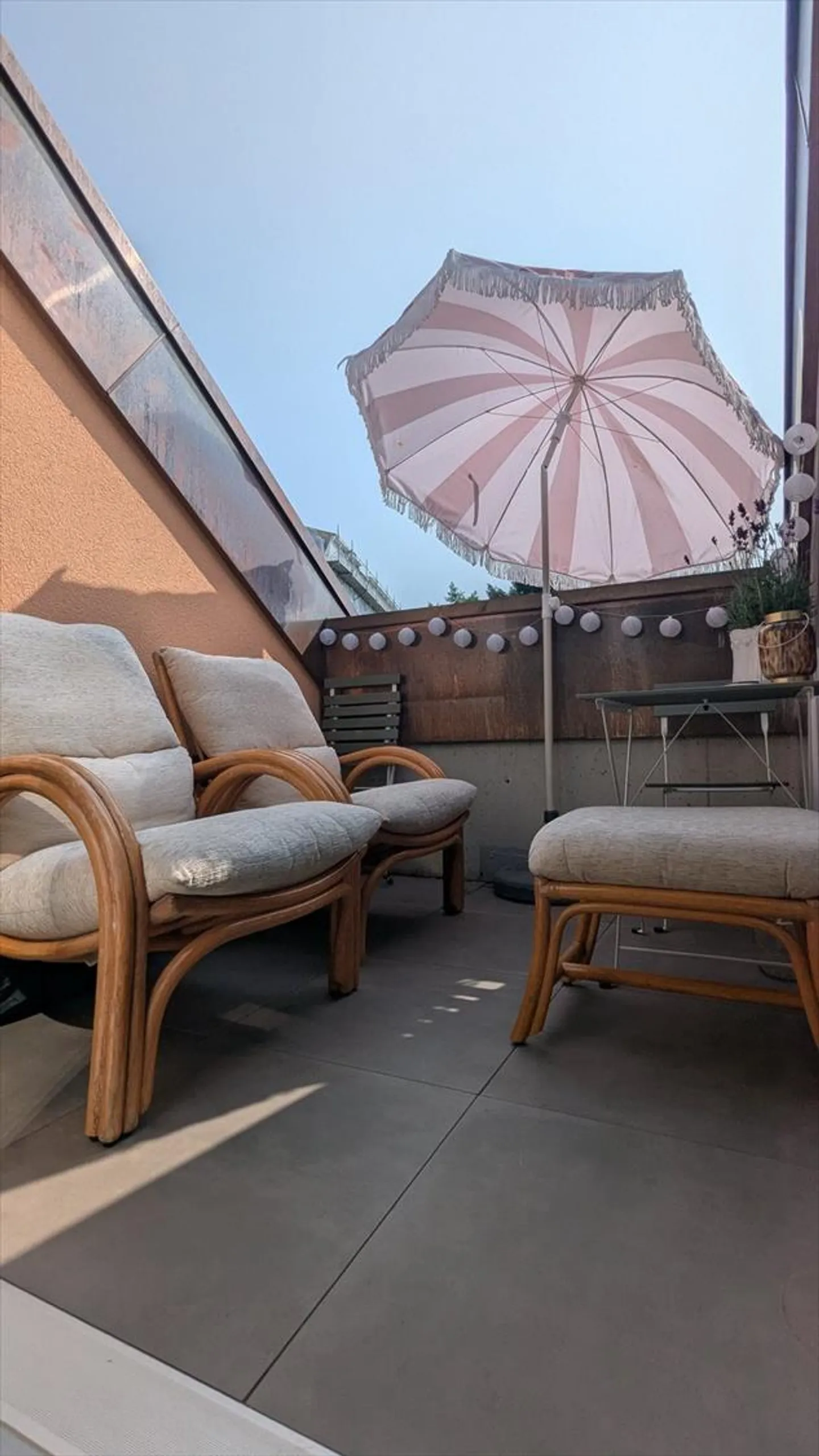 Magnificent 4.5-room apartment in the center of Etagnières - Photo 5 of 8