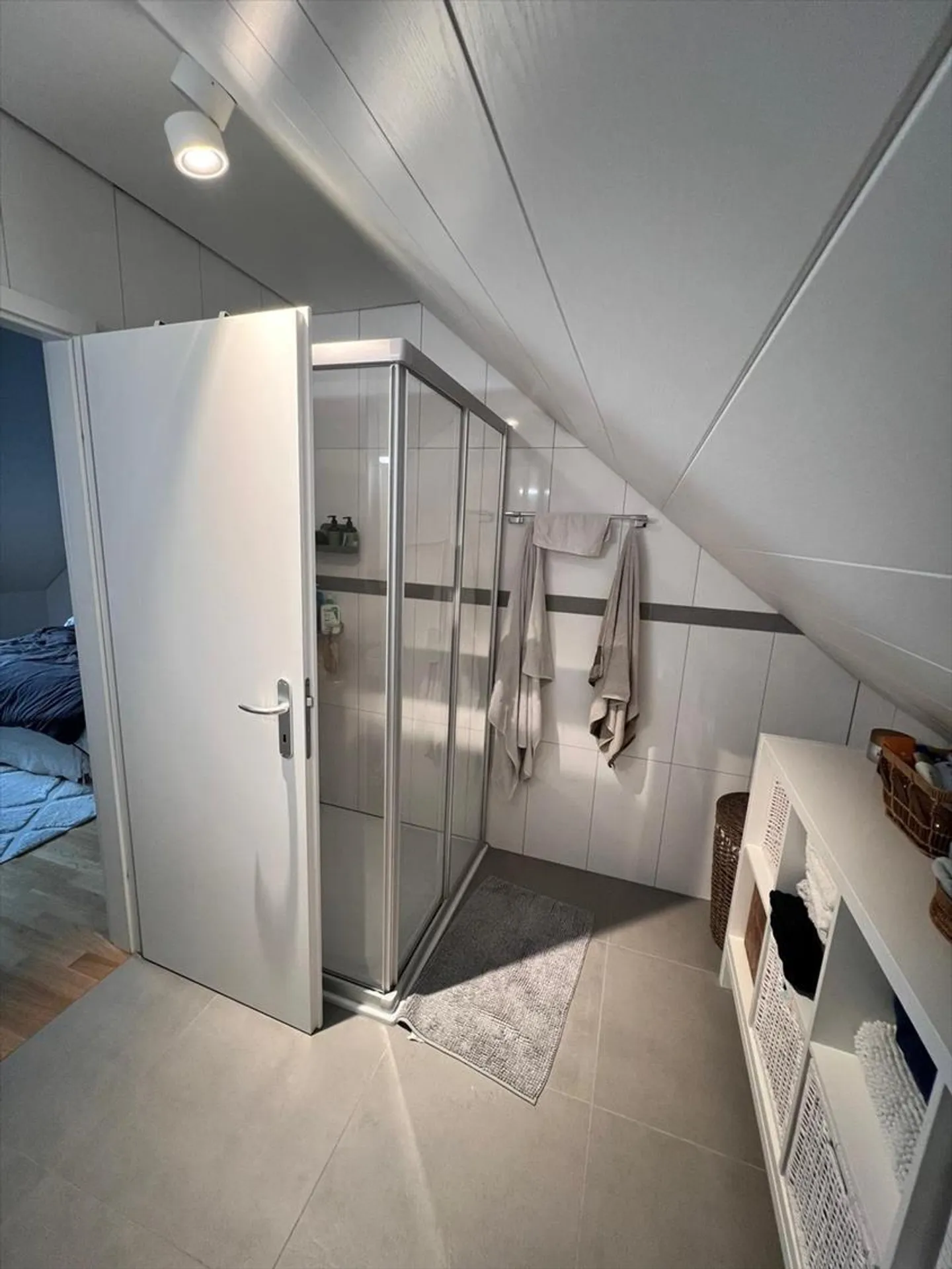 Magnificent 4.5-room apartment in the center of Etagnières - Photo 8 of 8