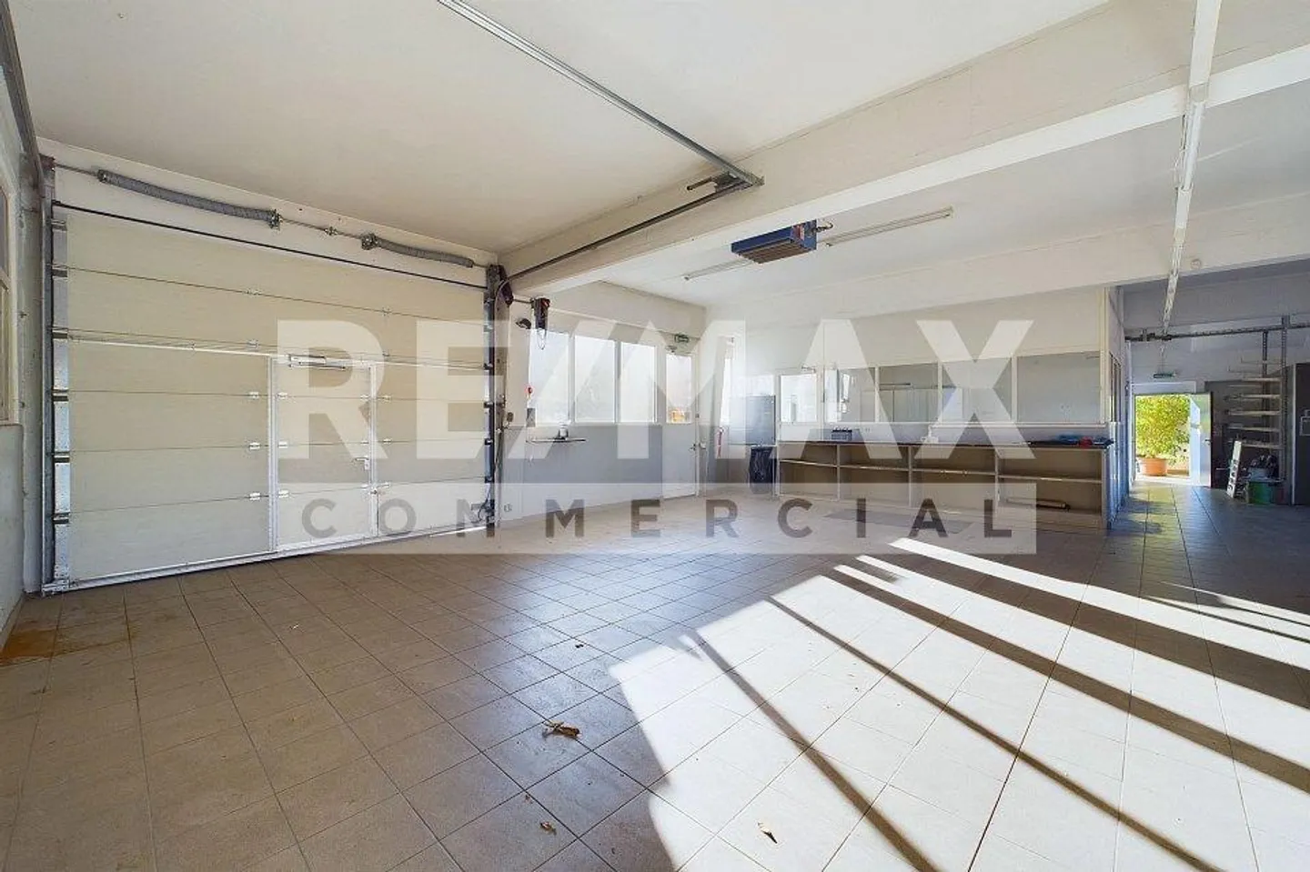 Stabile con uffici e commerci a Breganzona - Foto 7 di 13