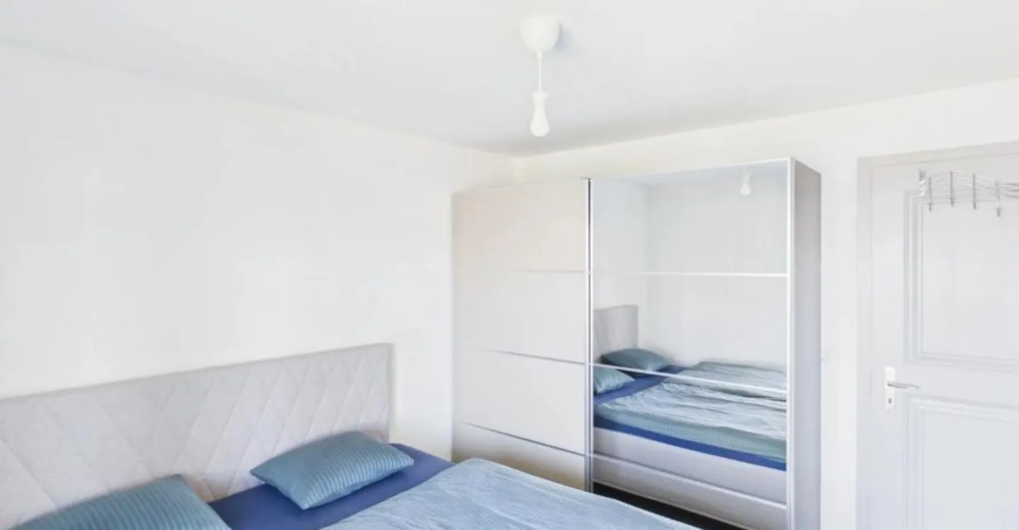 Magnificent 3.5-room apartment fully renovated - Photo 4 of 12