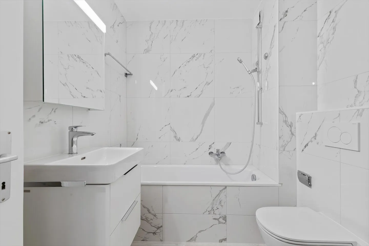 Appartamento 5.5 stanze - Foto 5 di 17