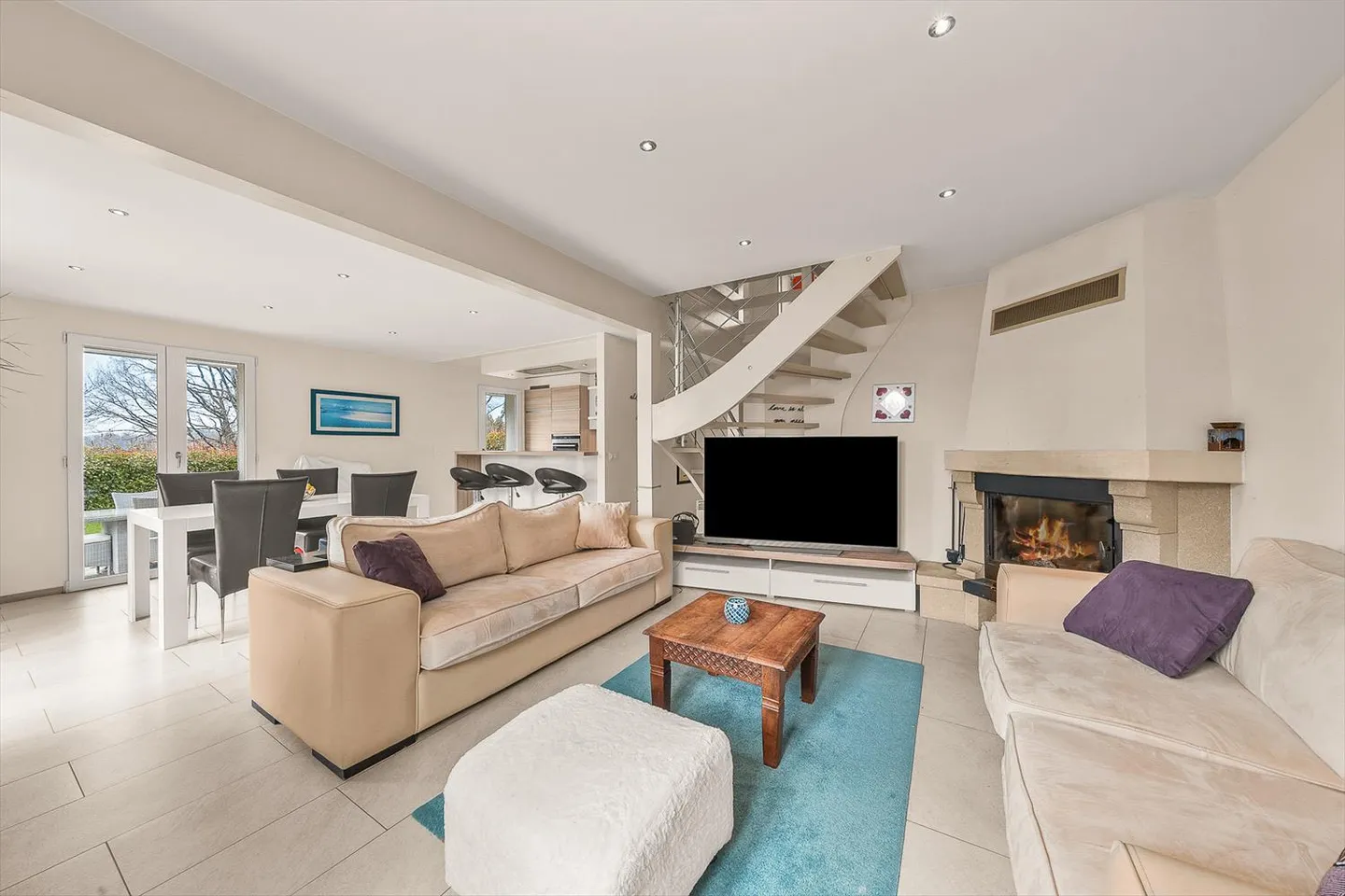 Villa 6.5 pièces - Photo 3 sur 14