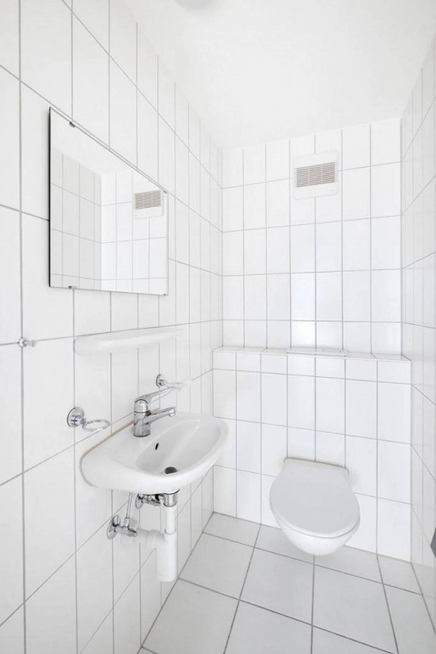 Bel appartement au cœur de la vieille ville ! - Photo 3 sur 4