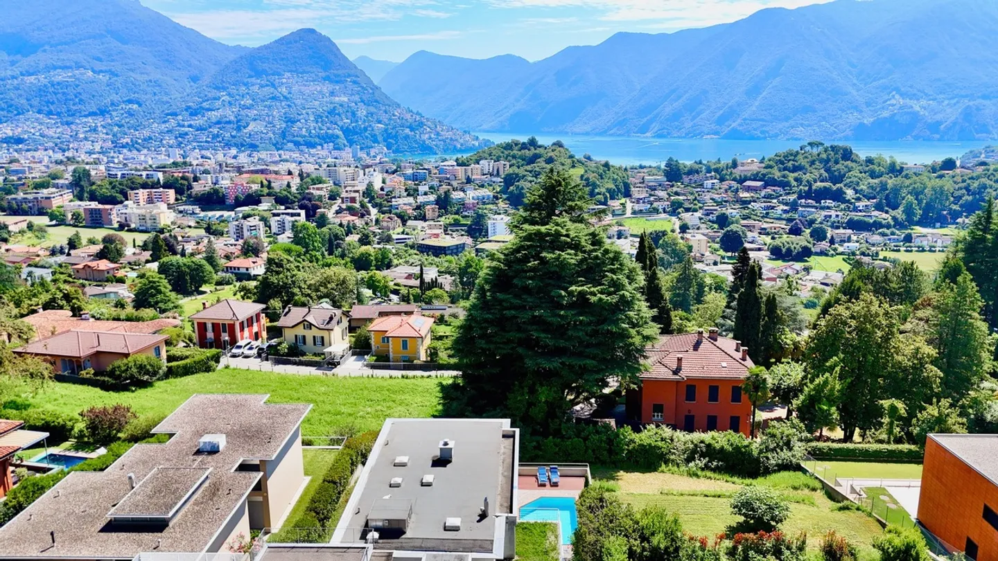 Elegante Villa mit Wunderschwimmingpool zur Miete in Breganzona - Foto 4 von 22