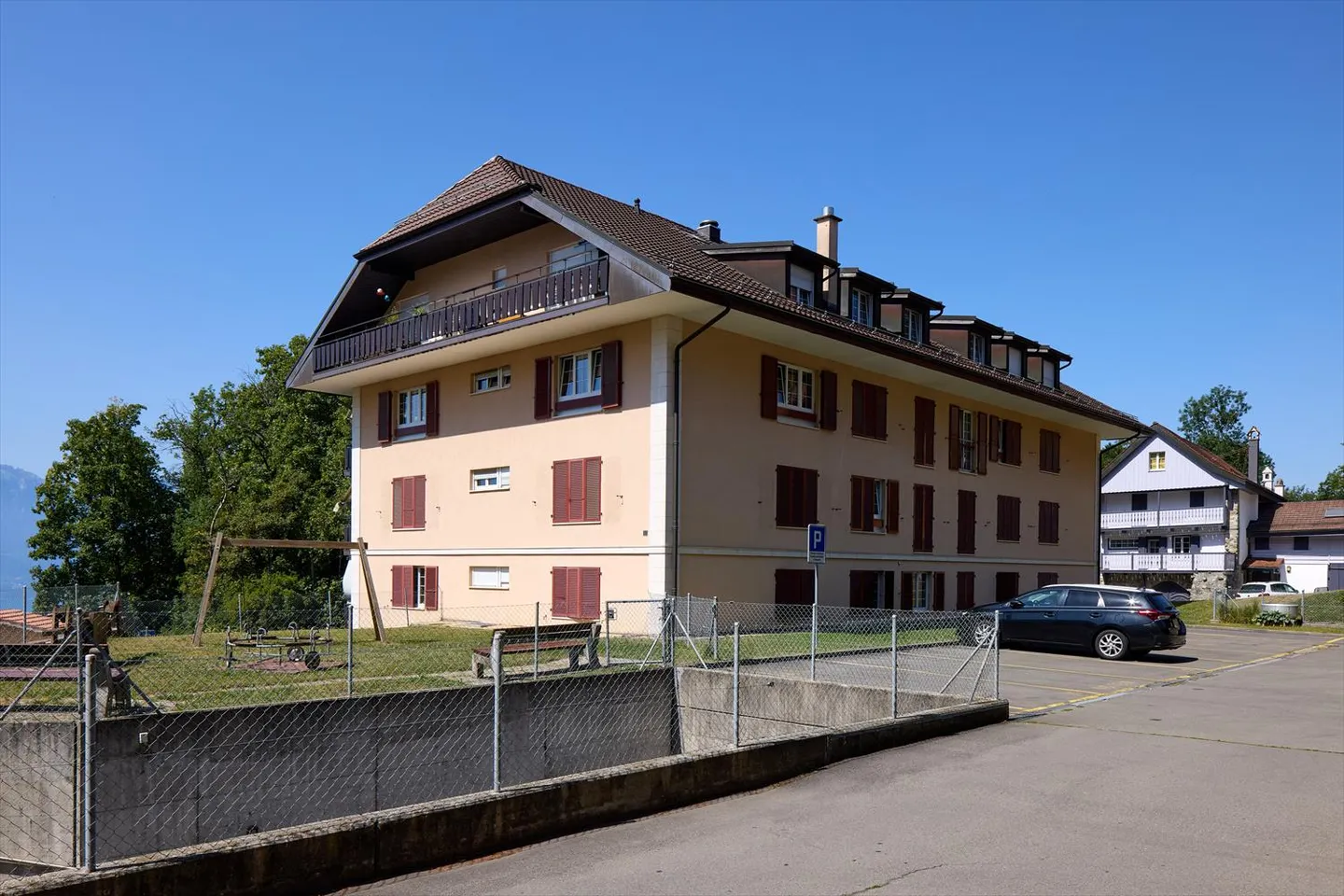 Charmant Appartement Mansardé - Photo 3 sur 10