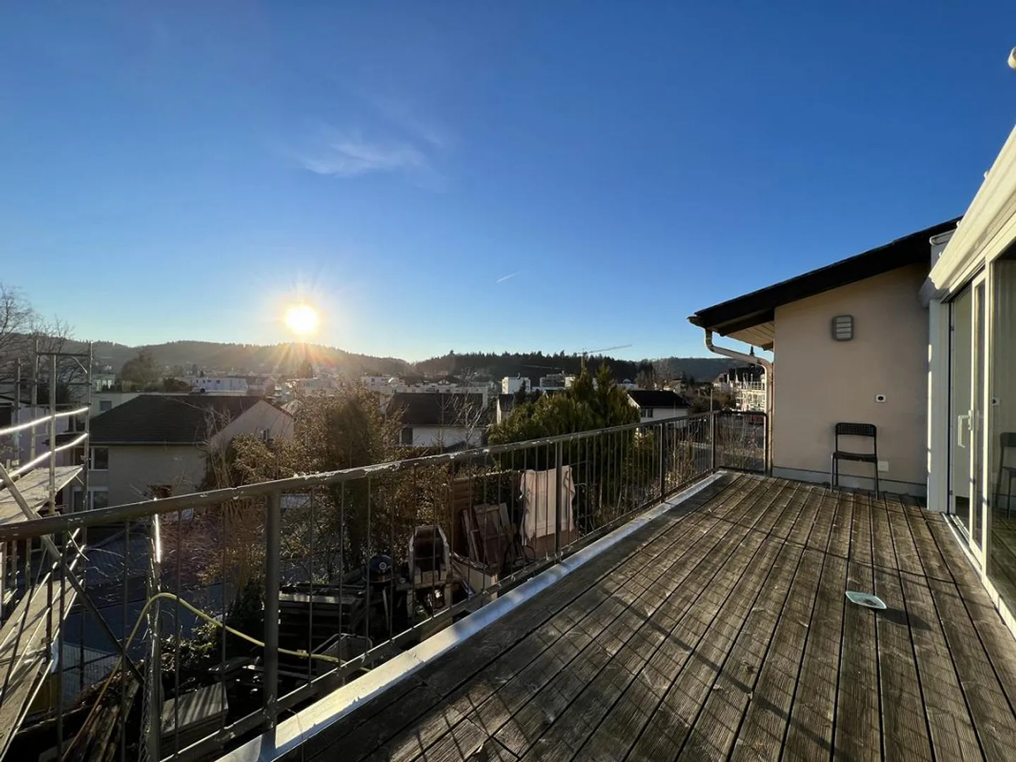 MAISON INDIVIDUELLE BAIGNÉE DE LUMIÈRE AVEC JARDIN D'HIVER EXCLUSIF - Photo 5 sur 5