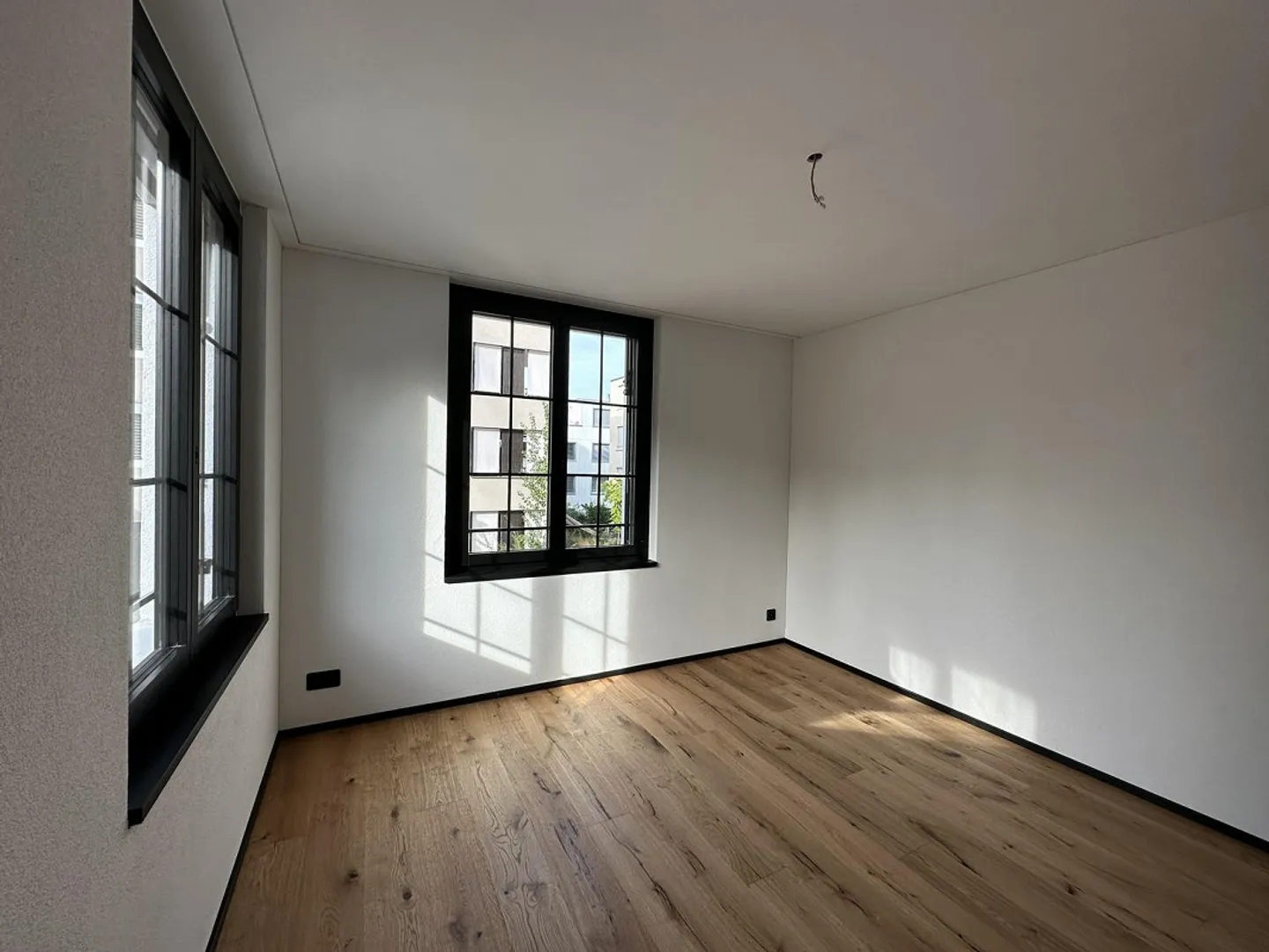 Appartamento moderno con carattere e design - Foto 4 di 5