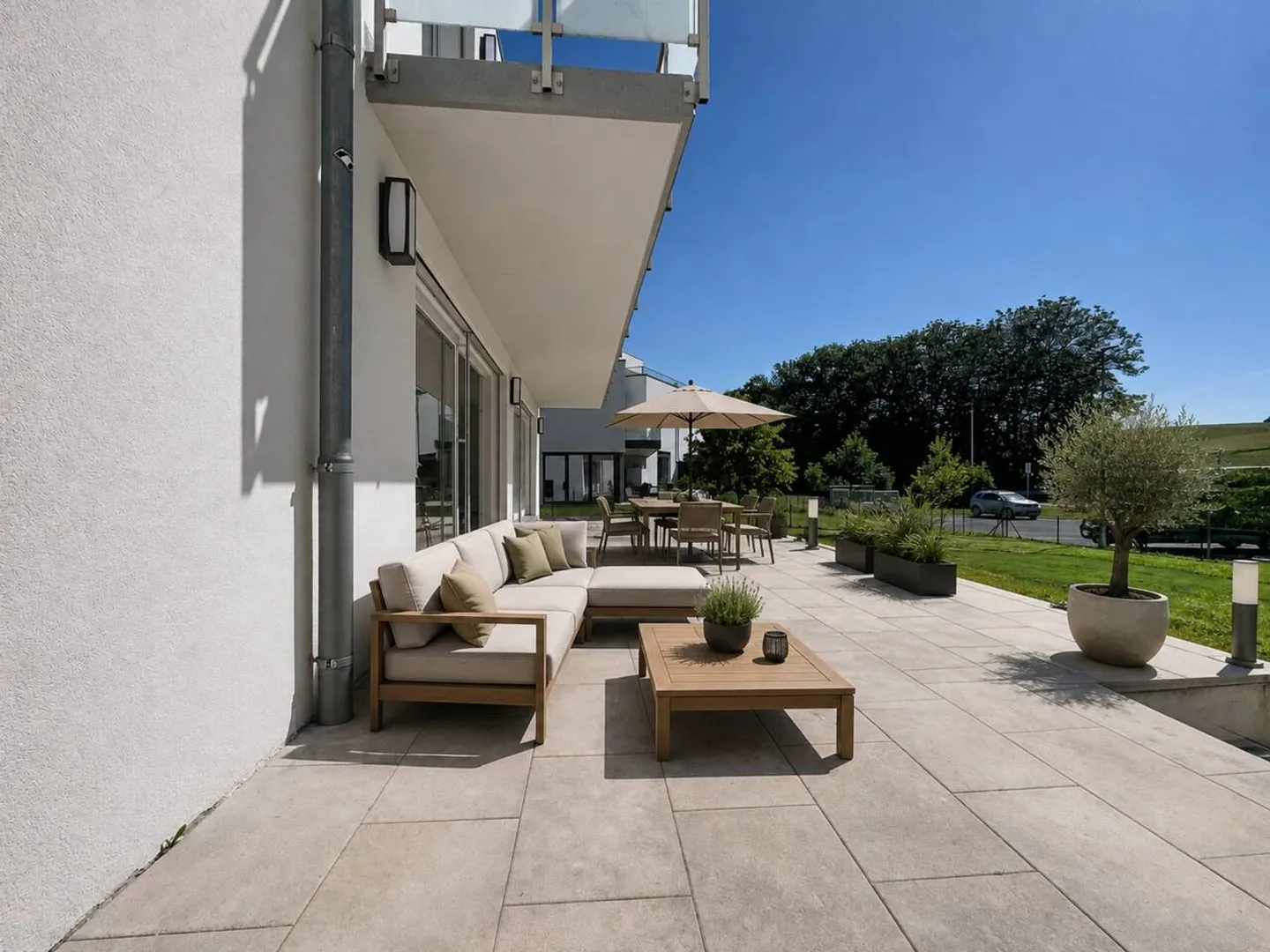 5,5-Zimmer-Villa mit Terrasse und Garten - Foto 1 von 13