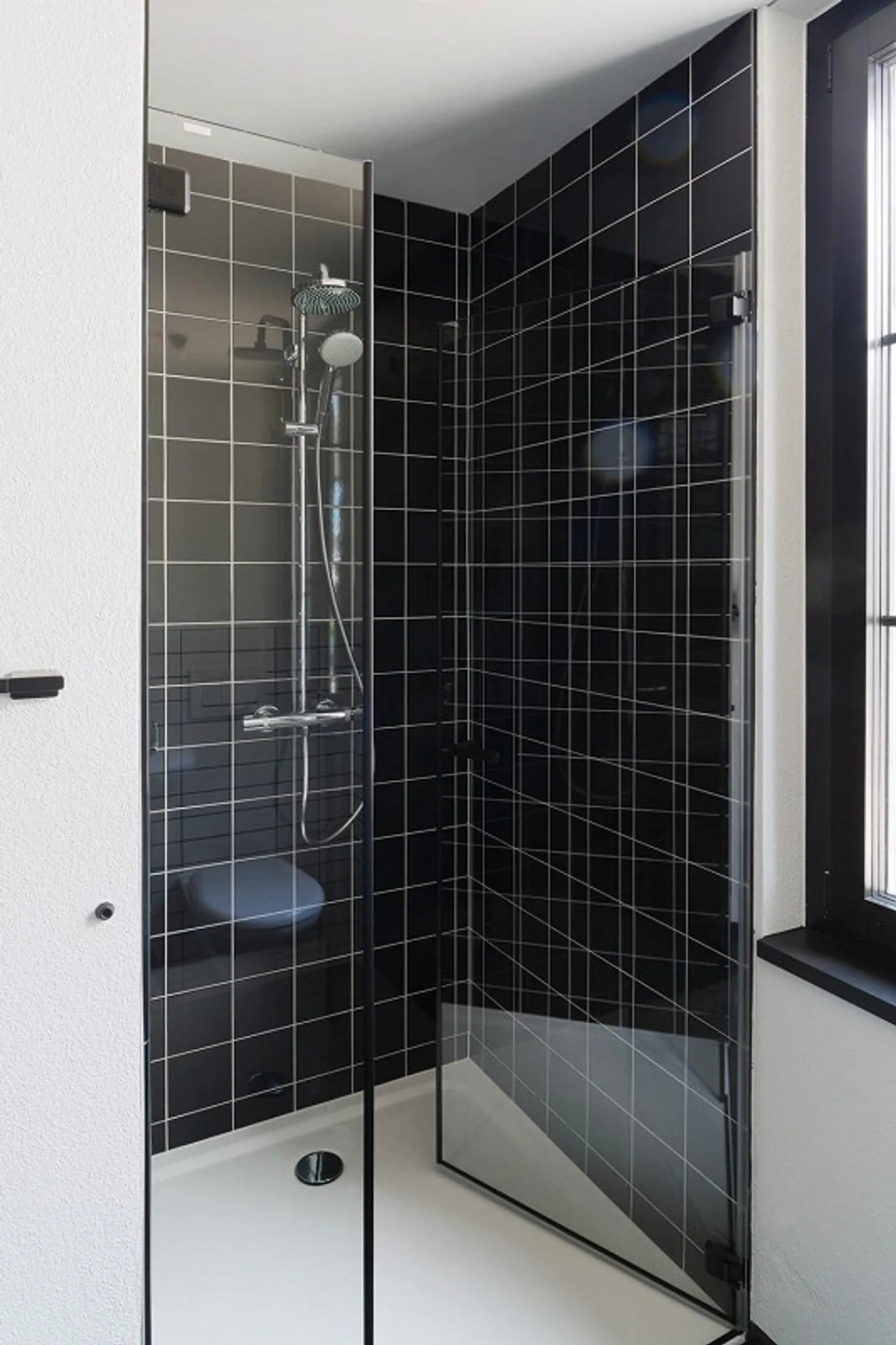 Appartamento moderno con carattere e design - Foto 5 di 5