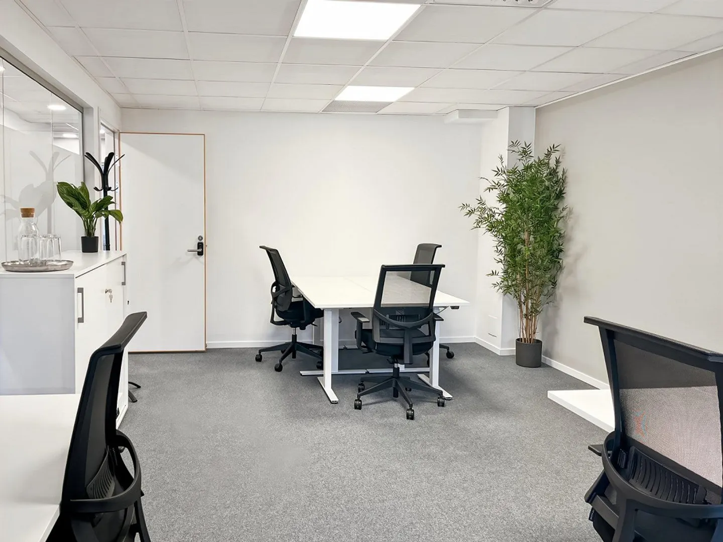 Spazio ufficio privato per 15 in Regus Spoom Oerlikon - Foto 1 di 8