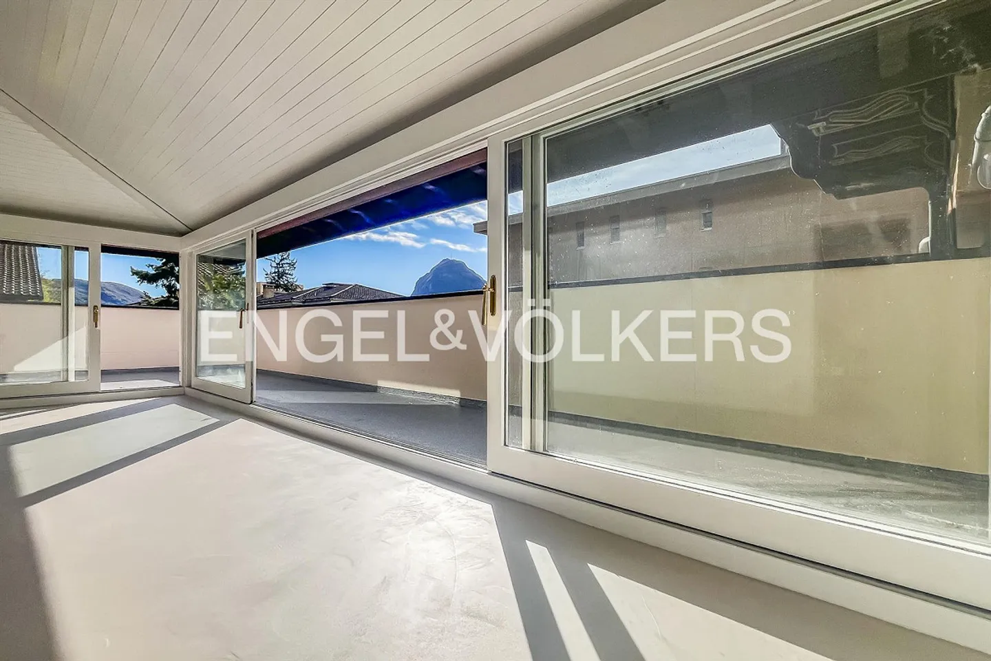 Elegante Penthouse zu vermieten in Lugano - Foto 6 von 20