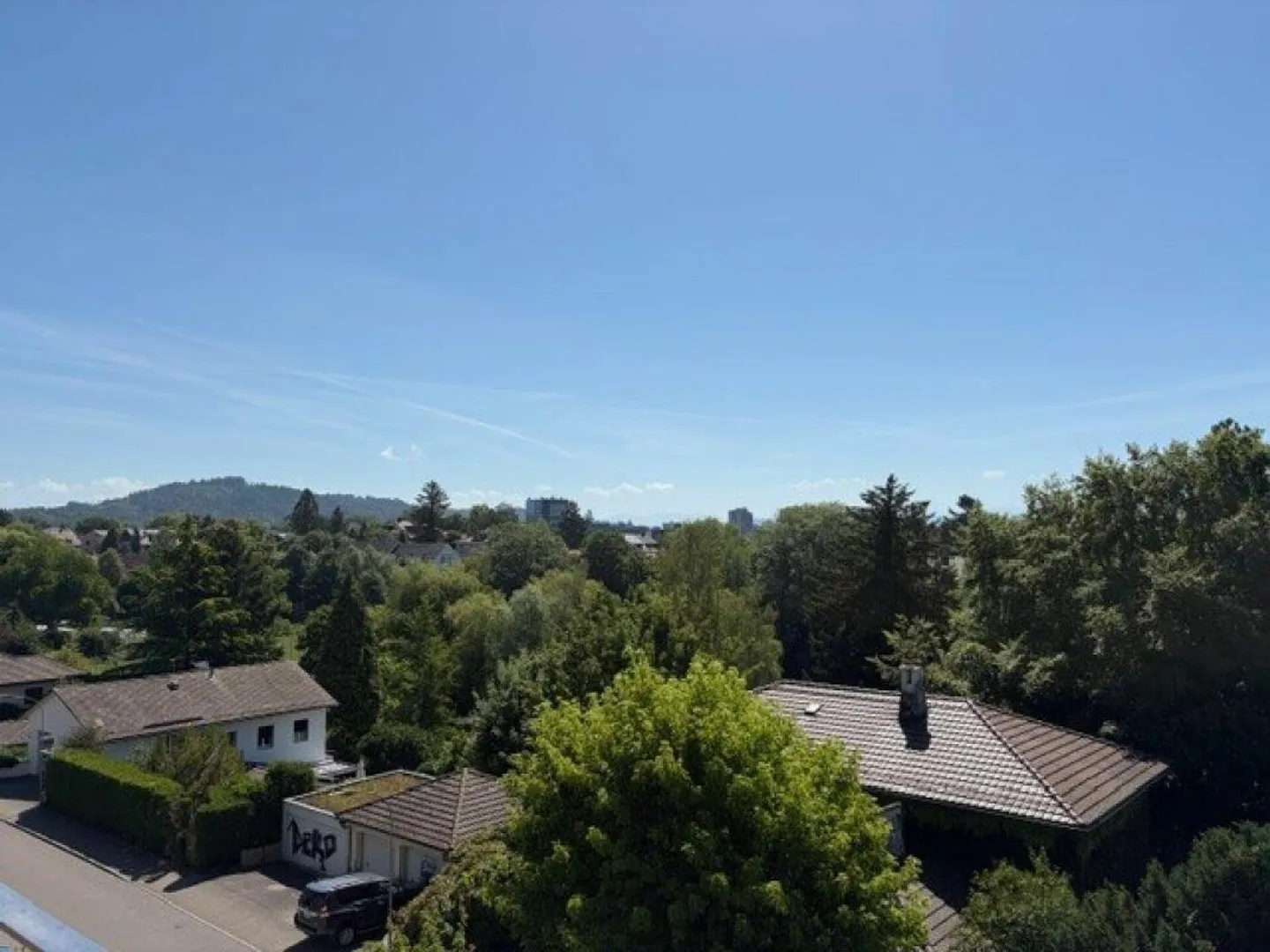Bellissimo appartamento di 5 1/2 stanze con terrazza vicino a Egelsee - Foto 3 di 12