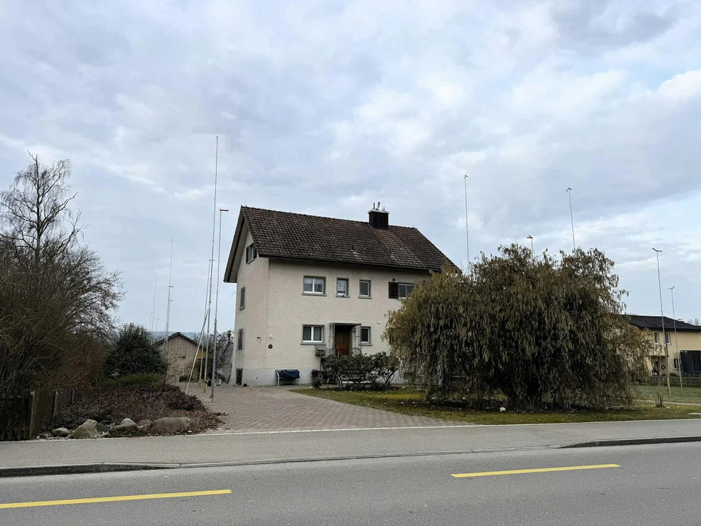 Casa unifamiliare indipendente in affitto temporaneo fino al 31.03.2027 (benvenute le condivisioni) - Foto 1 di 2