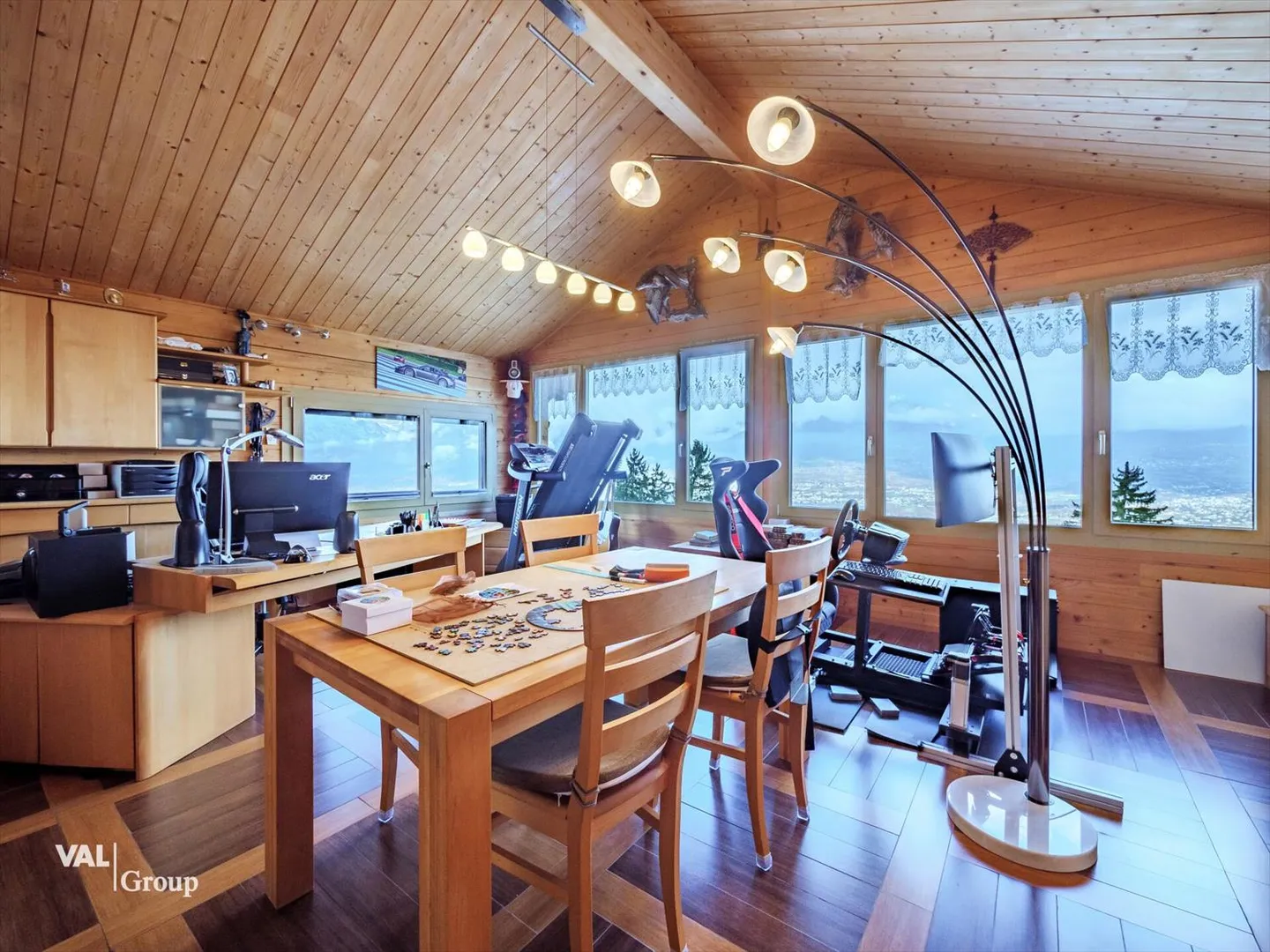 Chalet con panorama straordinario, sublimato dall'amore e dalla passione - Foto 11 di 13