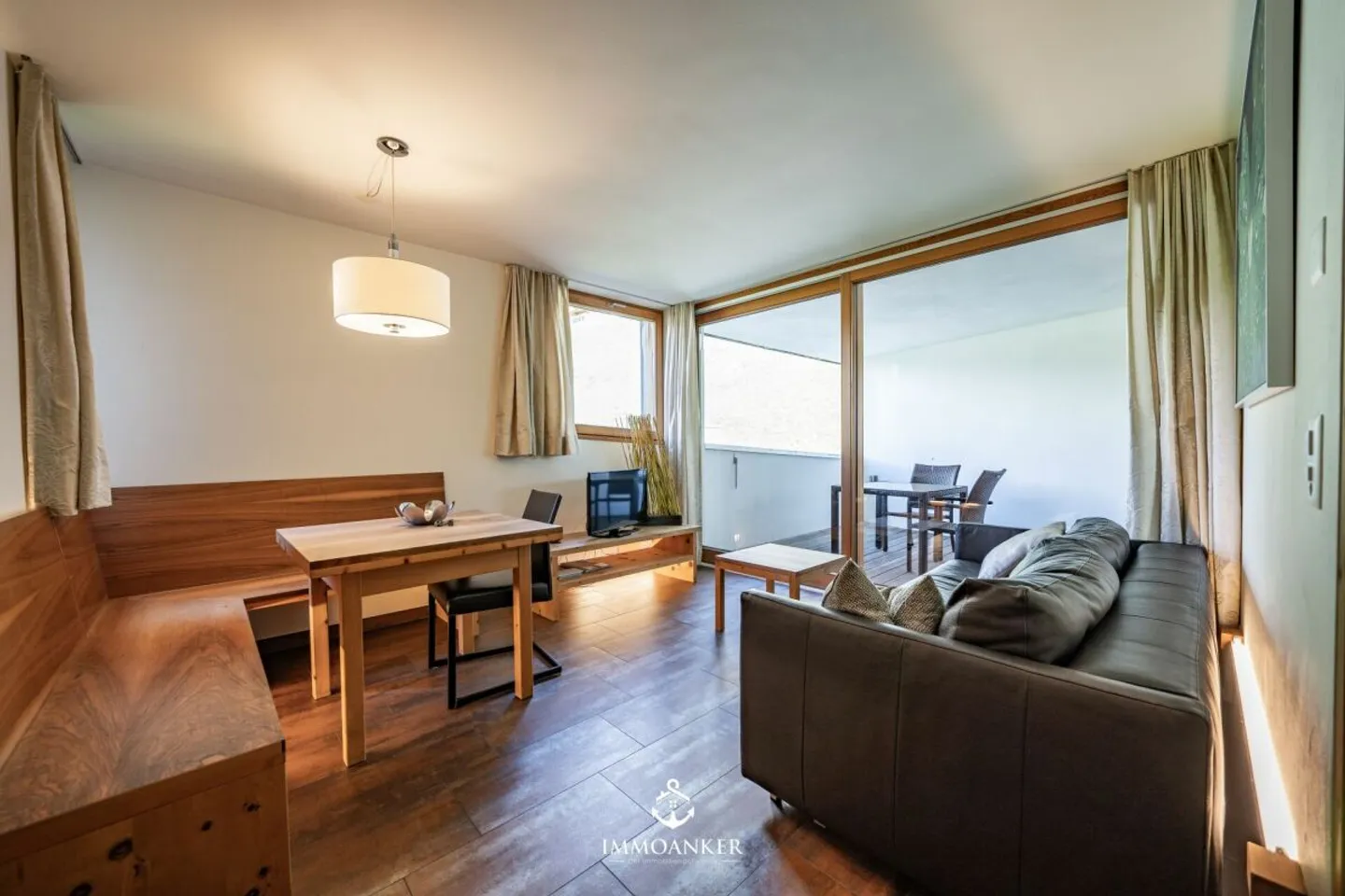 Wohnung kaufen - Foto 1 von 10