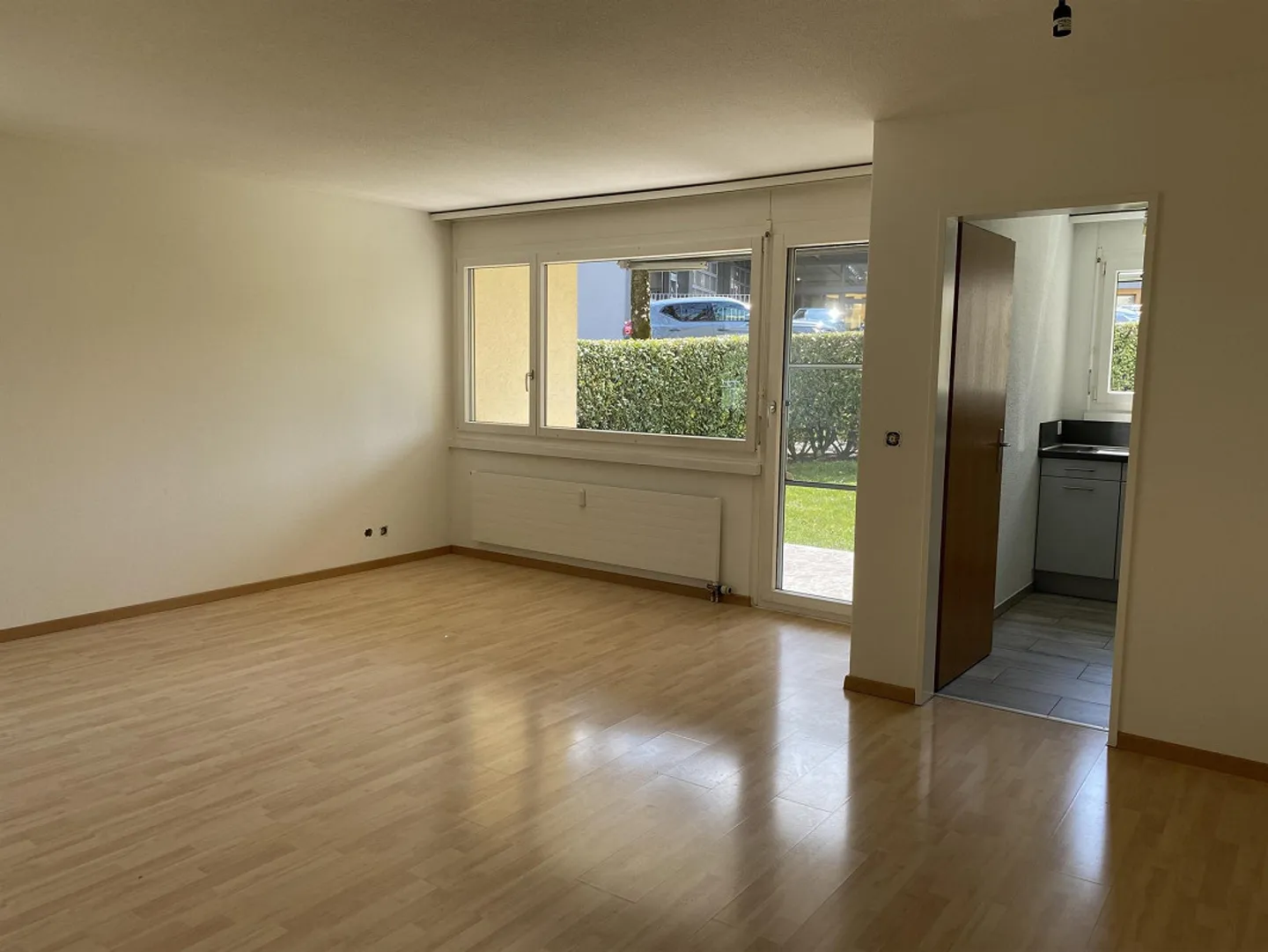 Helle Gartenwohnung in Alpnach - Foto 5 von 6