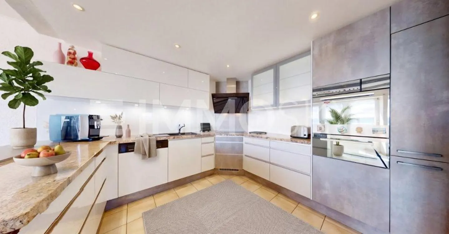Appartement spacieux avec vue lac - Photo 3 sur 5
