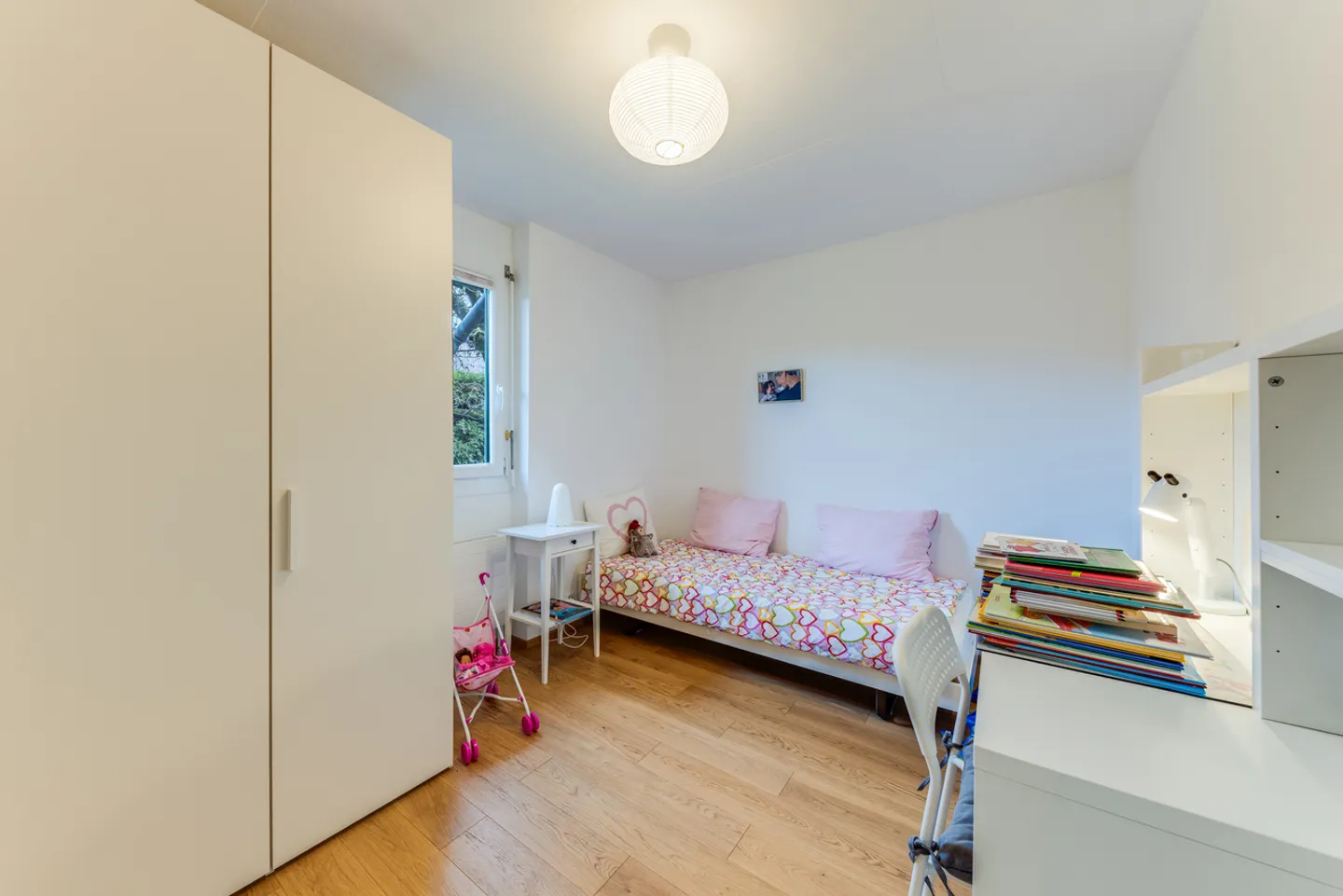 Unique villa individuelle au centre d'Aigle composée de 2 appartements - Photo 7 sur 13