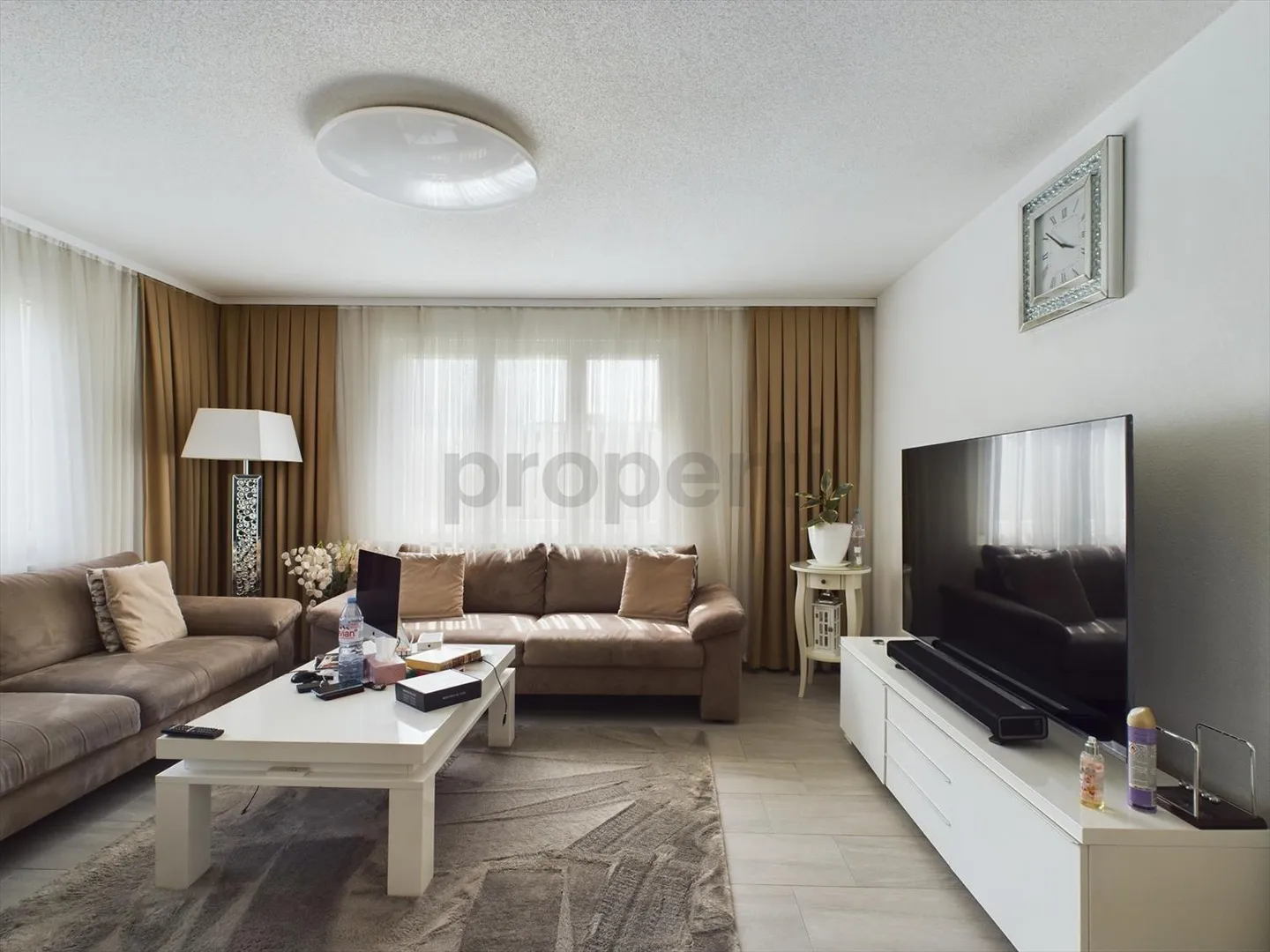 Vielseitiges Einfamilienhaus mit Potenzial in Zofingen - Foto 2 von 13