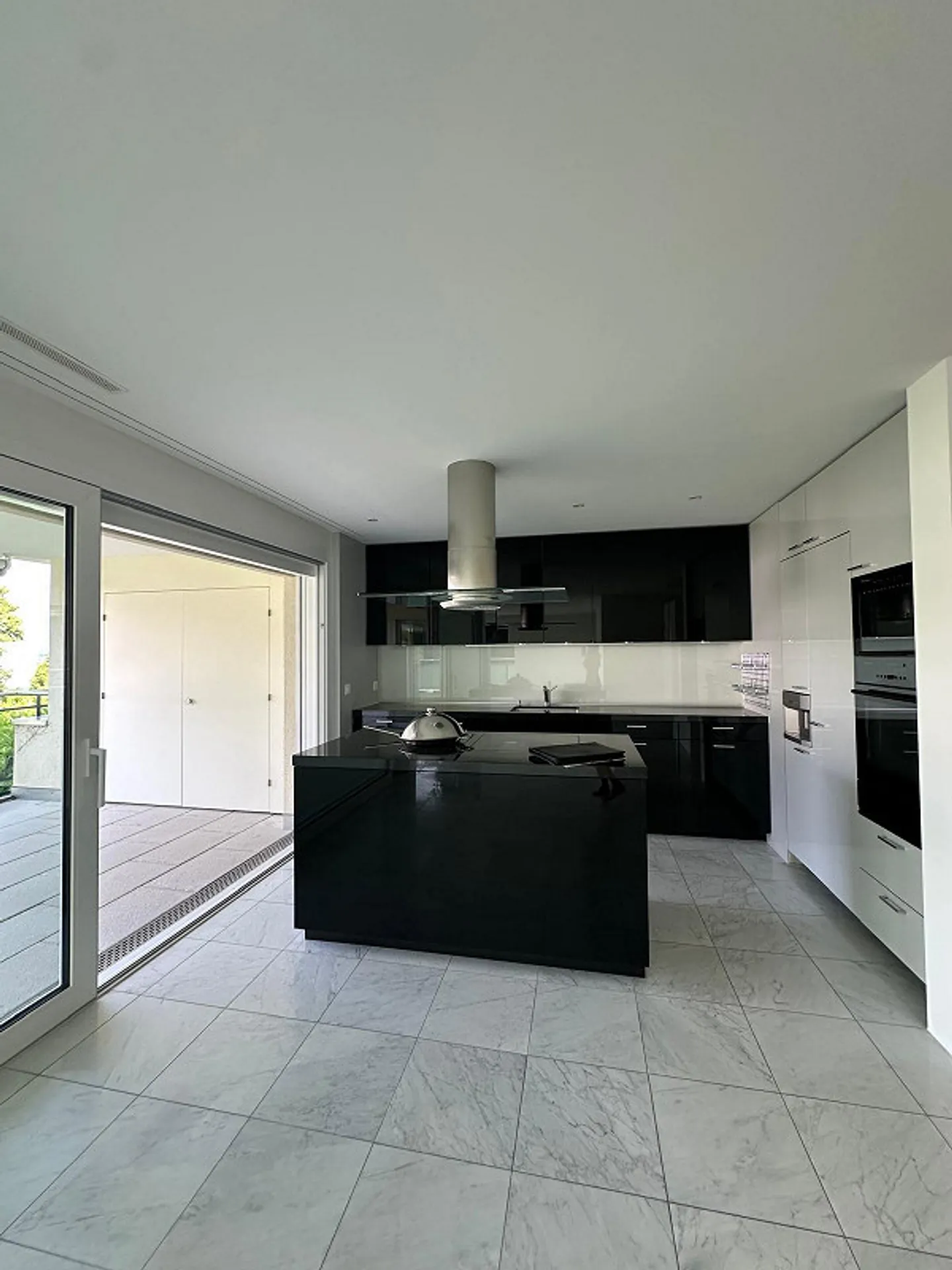 Moderne 4.5 Zimmer Wohnung in Küsnacht ZH - Foto 4 von 9