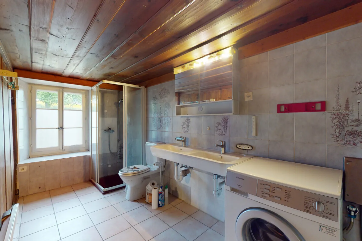 Superbo progetto di ristrutturazione, oggetto raro a Brenles! - Foto 8 di 13