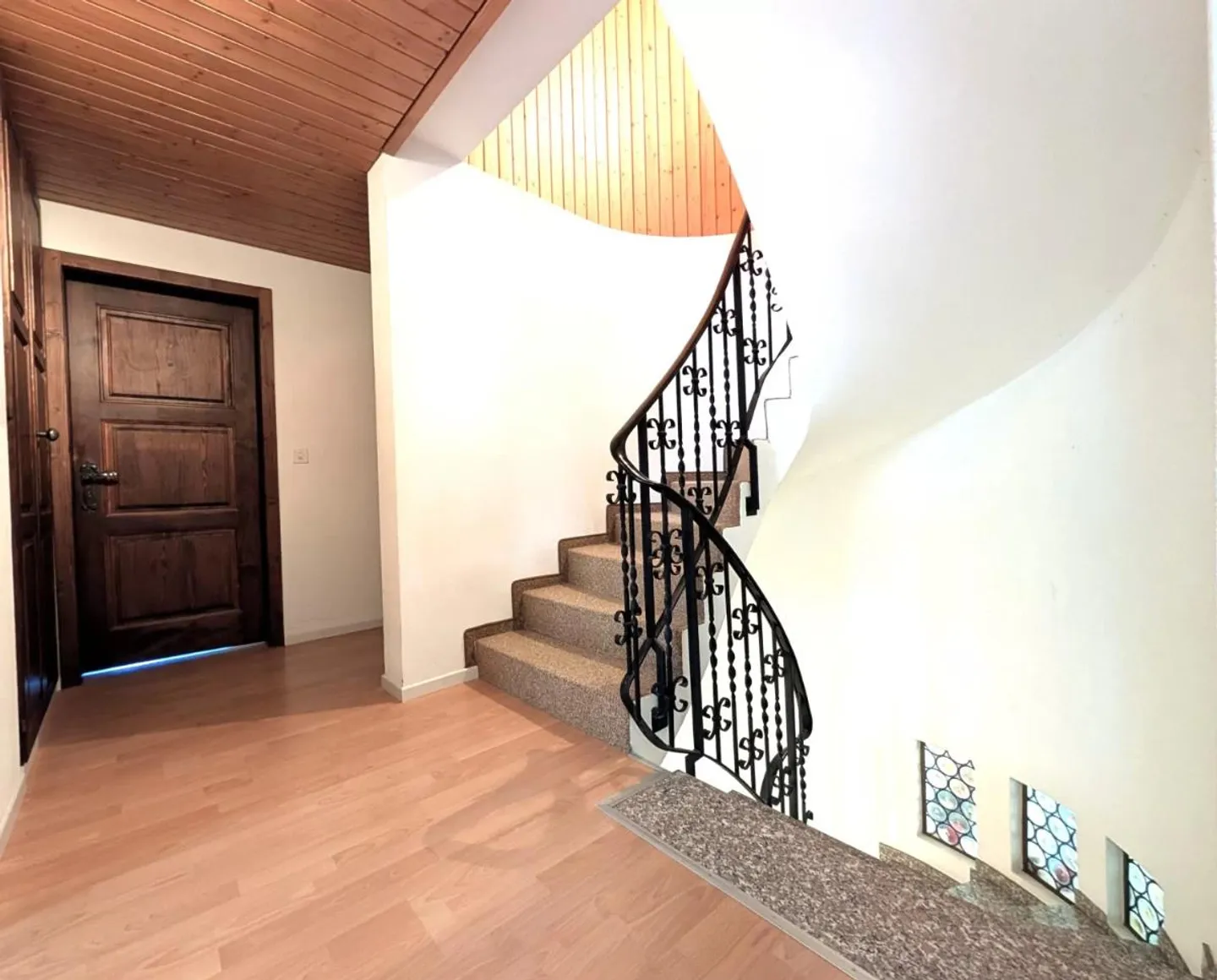 Chalet Incantevole in Posizione Perfetta a Ernen - Foto 7 di 10