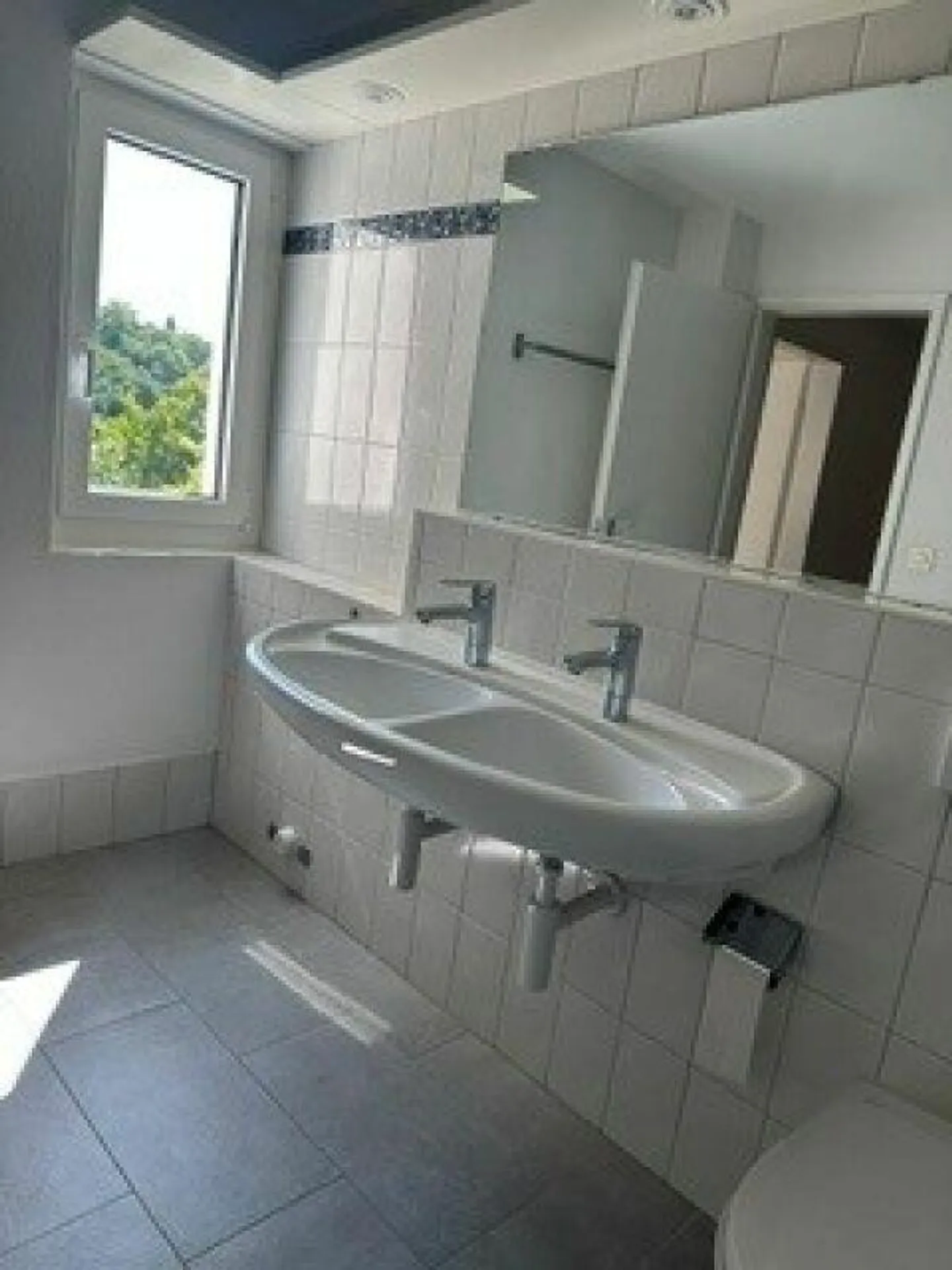 Appartement en duplex de 3,5 pièces - Photo 4 sur 12