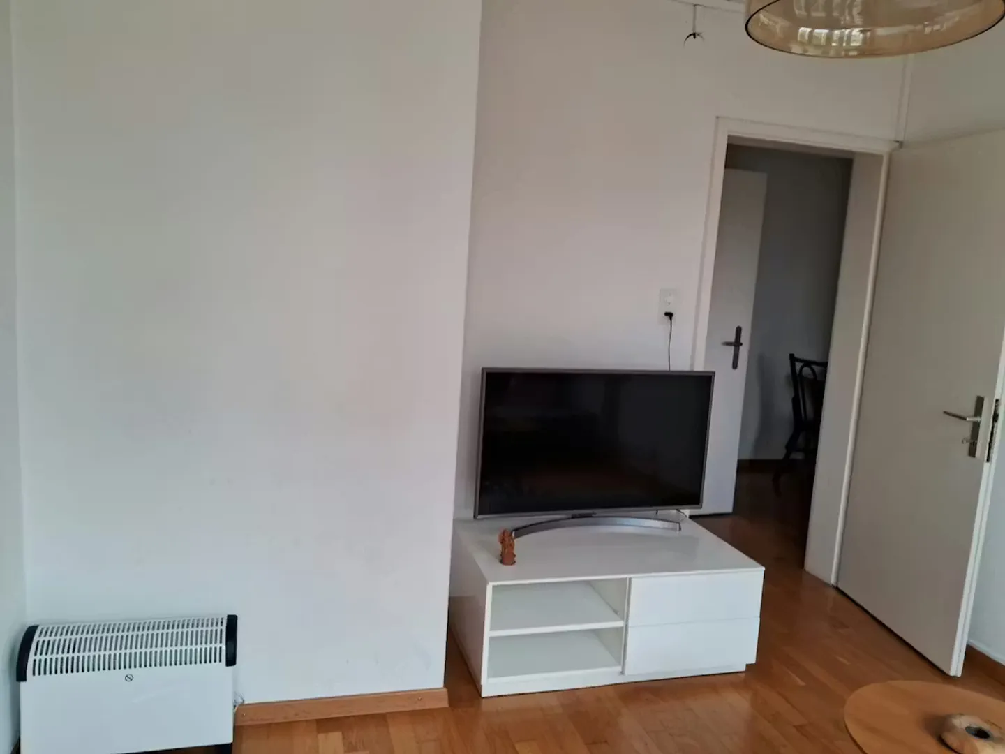 Appartement à louer - Photo 2 sur 10