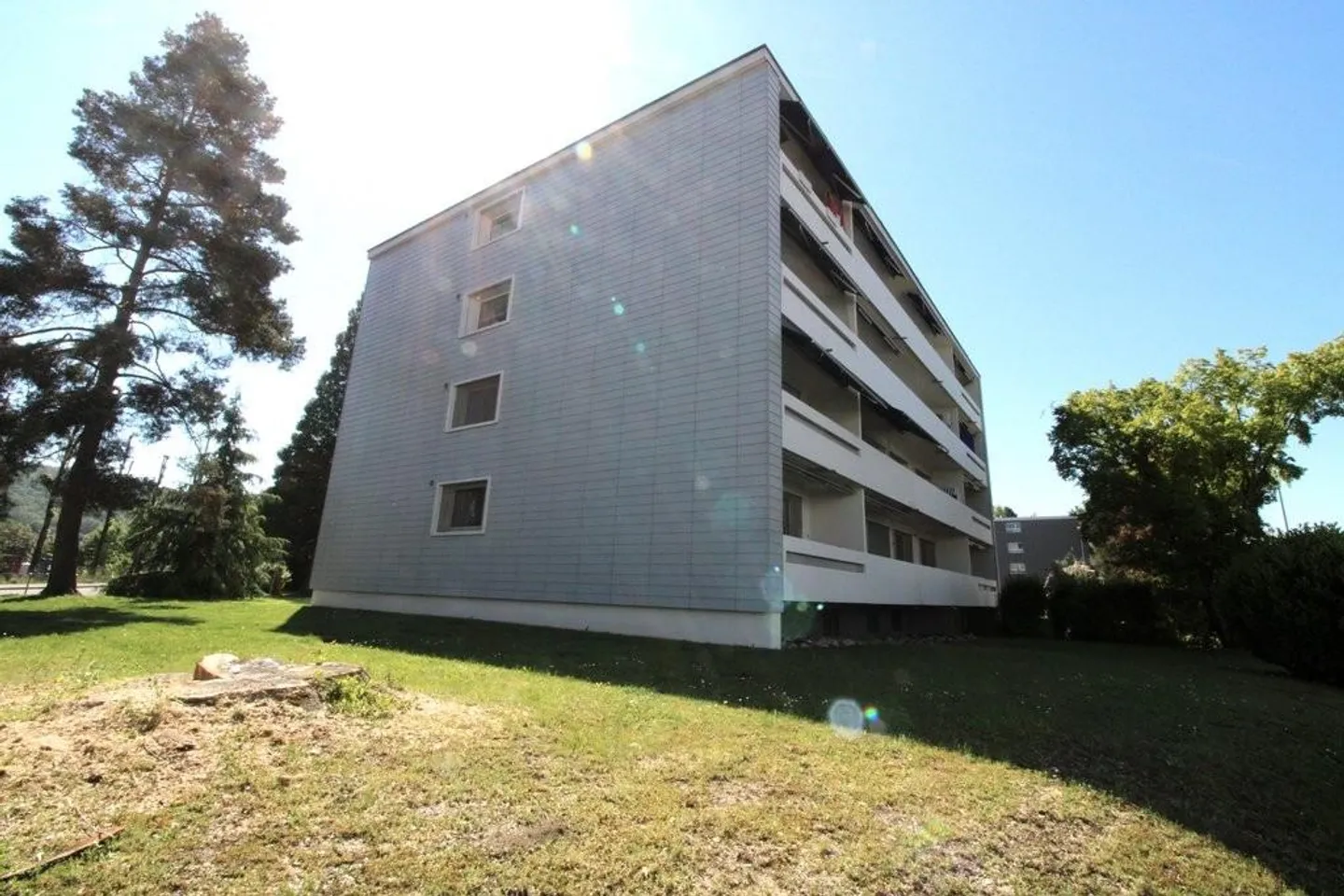 Luminoso appartamento di 3,5 stanze in una posizione tranquilla - Foto 10 di 10