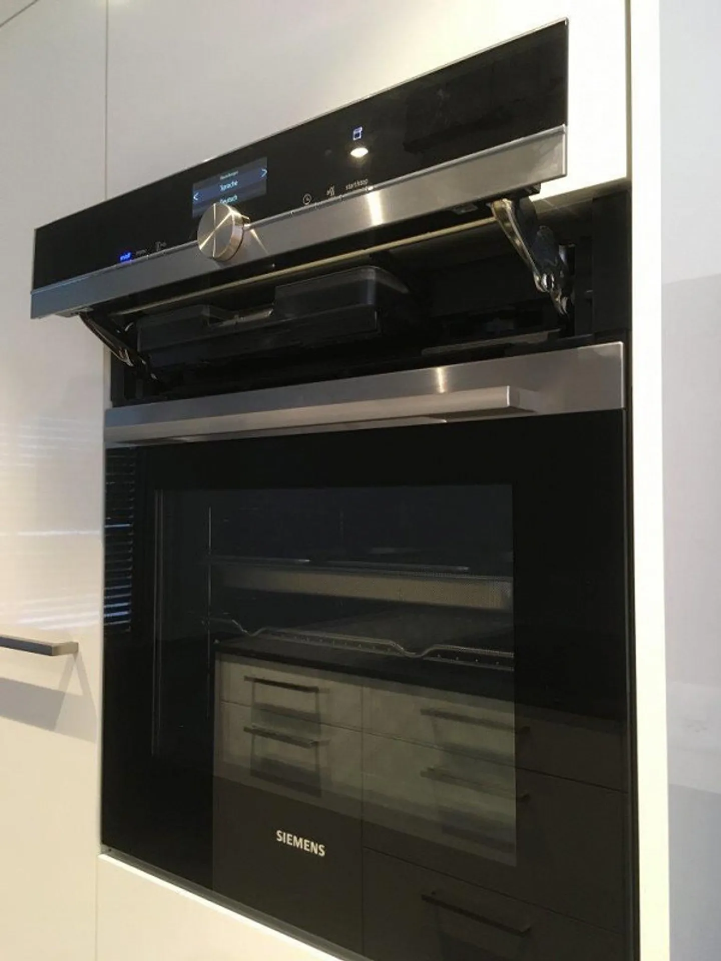 New 3 ½ - Room Apartment on the Ground Floor-East with Large Surroundings - Photo 17 of 28