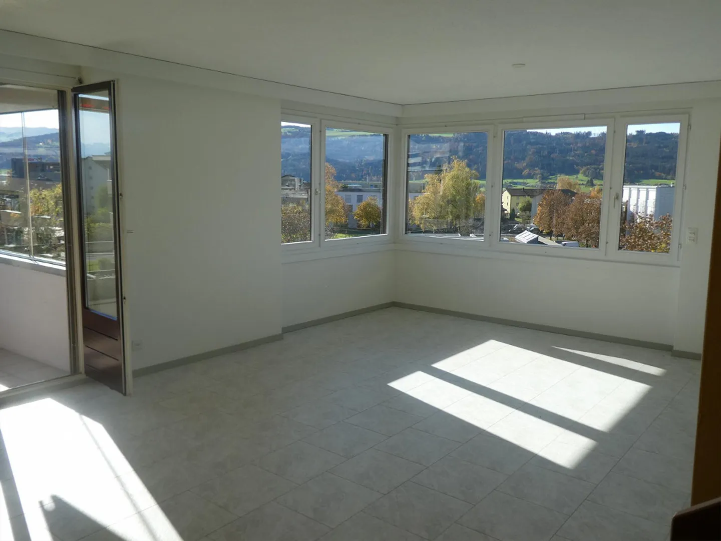 Appartement en duplex de 4 1/2 pièces - Photo 2 sur 19