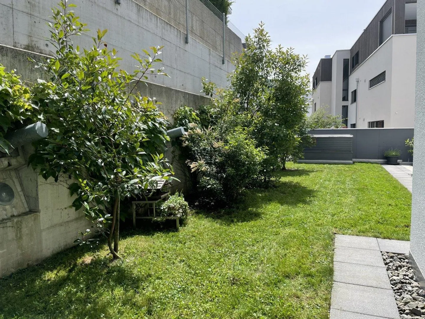 New 3 ½ - Room Apartment on the Ground Floor-East with Large Surroundings - Photo 10 of 28