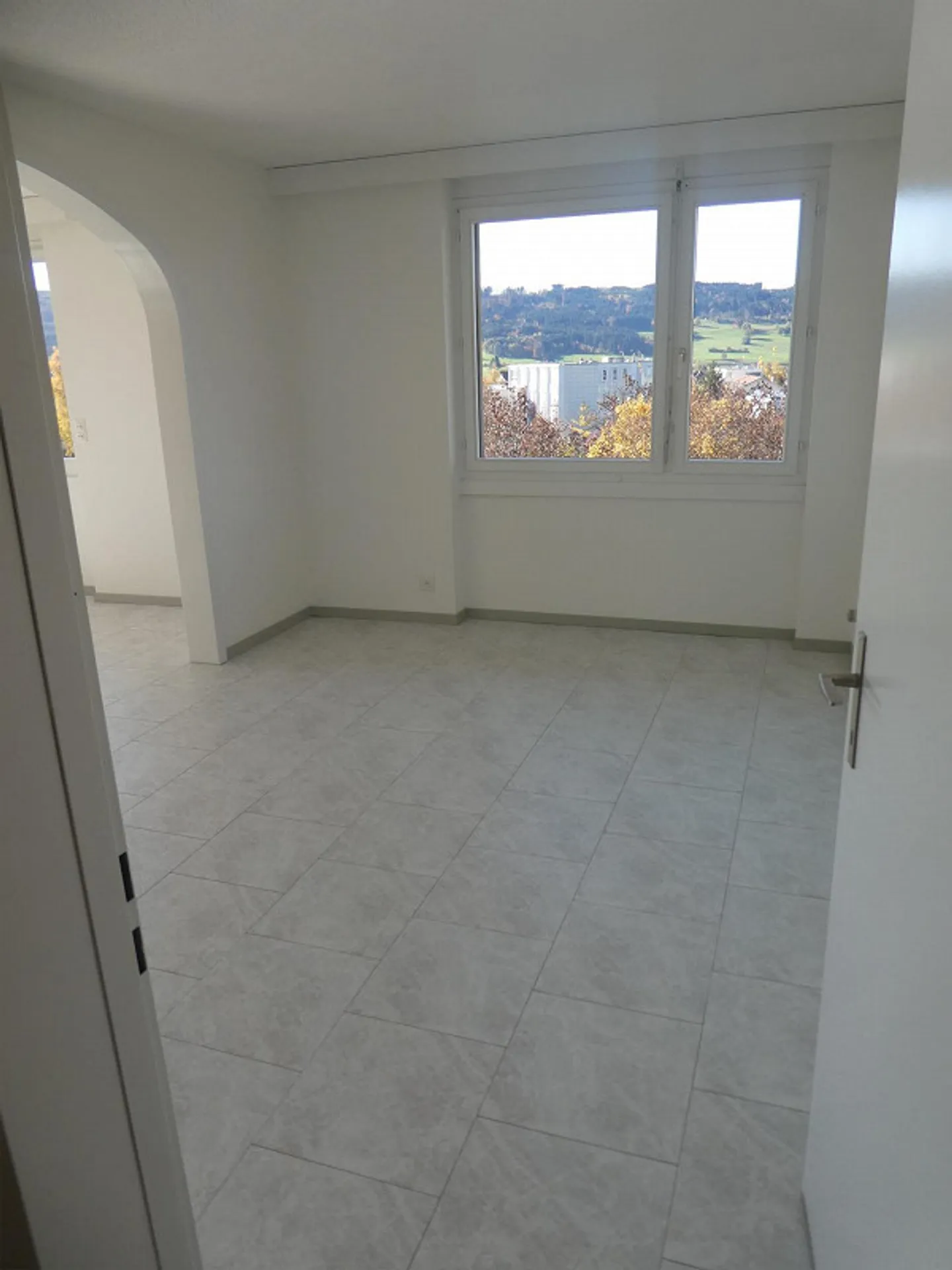 Appartement en duplex de 4 1/2 pièces - Photo 5 sur 19