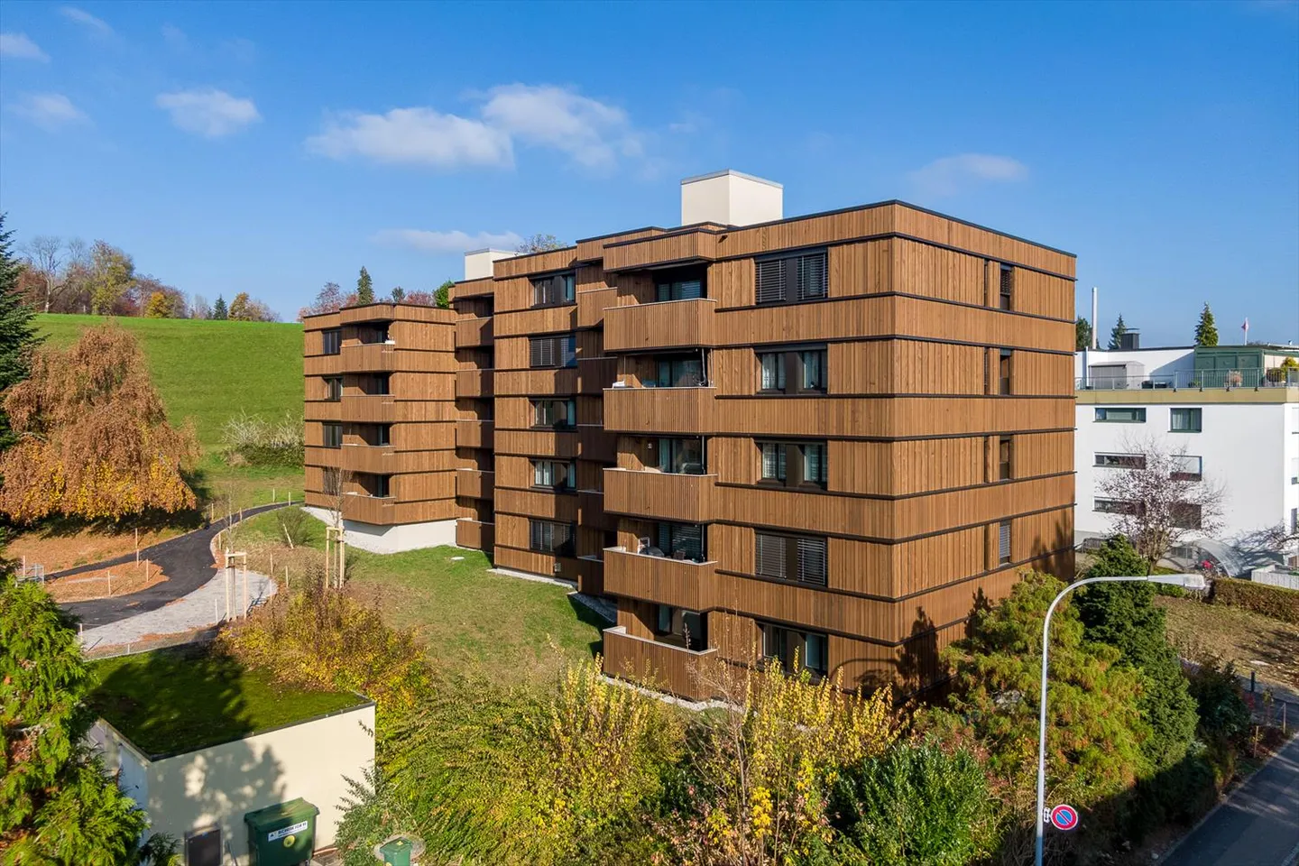 Proche du lac de Lützelsee dans un cadre de parc - Photo 1 sur 5